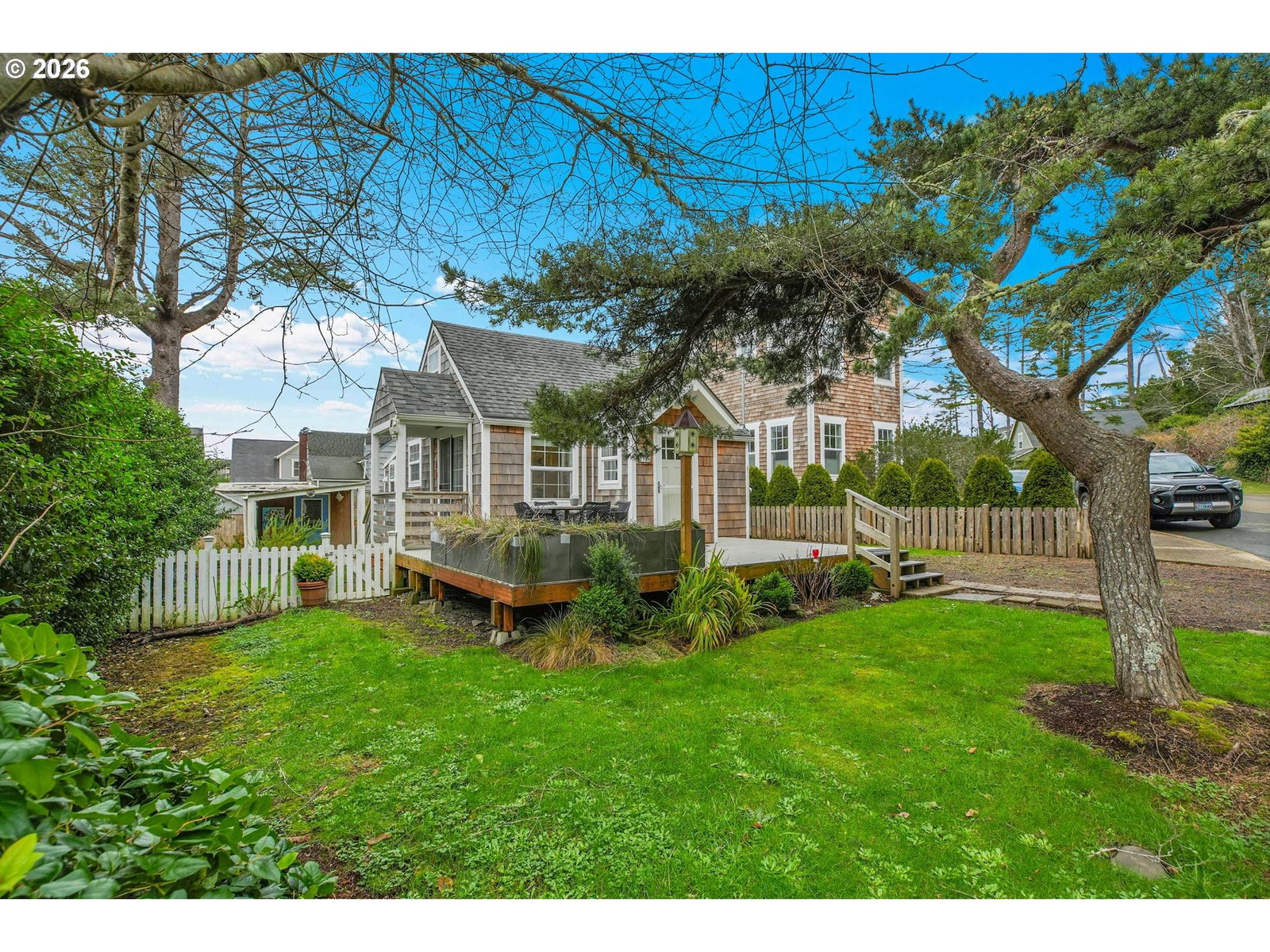 Primary listing photo, 2729 SW COAST AVE, Lincoln City, OR, 97367
