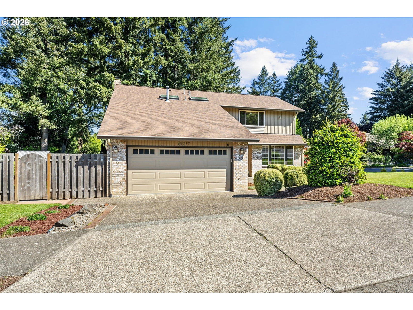 Primary listing photo, 10217 SW SUSQUEHANNA DR, Tualatin, OR, 97062