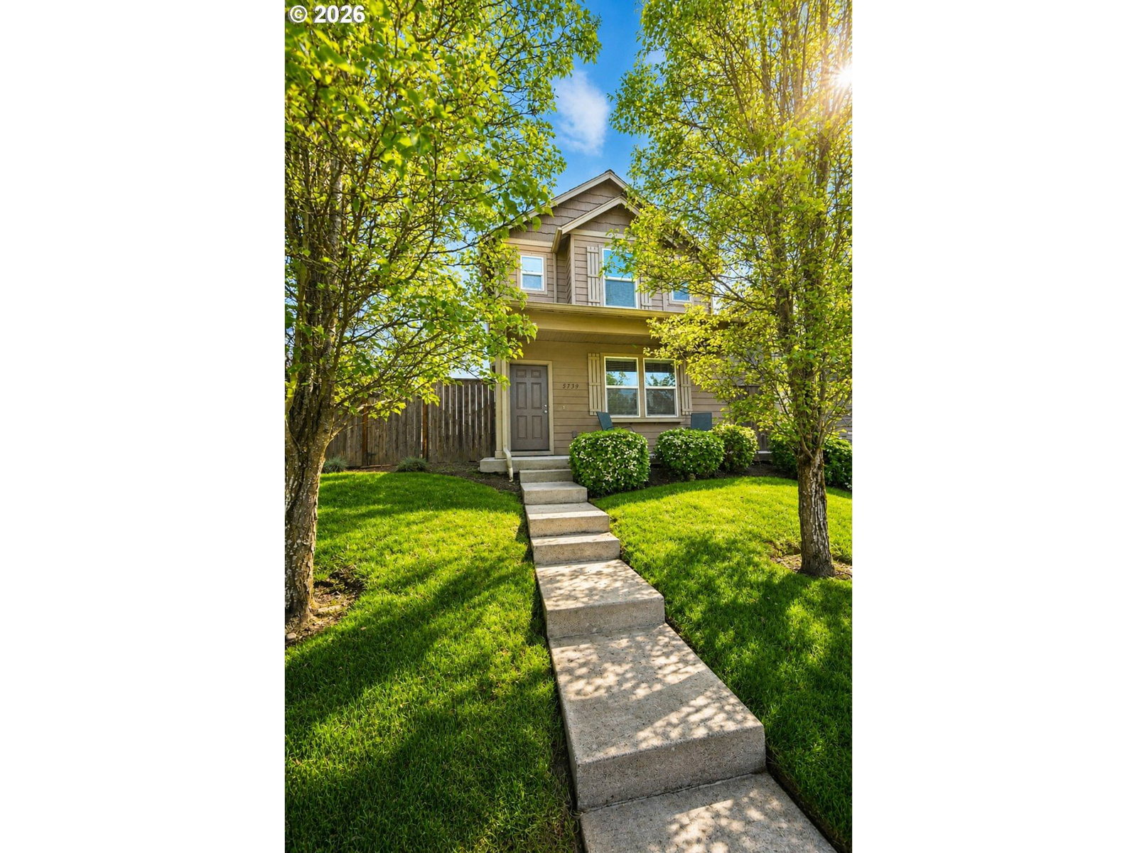 Primary listing photo, 5739 AVALON ALY, Eugene, OR, 97402