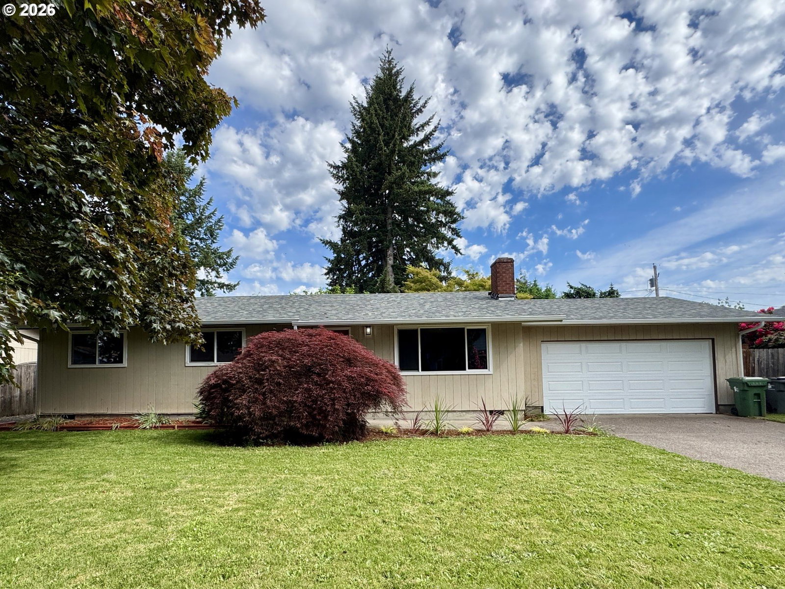 Primary listing photo, 345 E ROSEWOOD AVE, Eugene, OR, 97404
