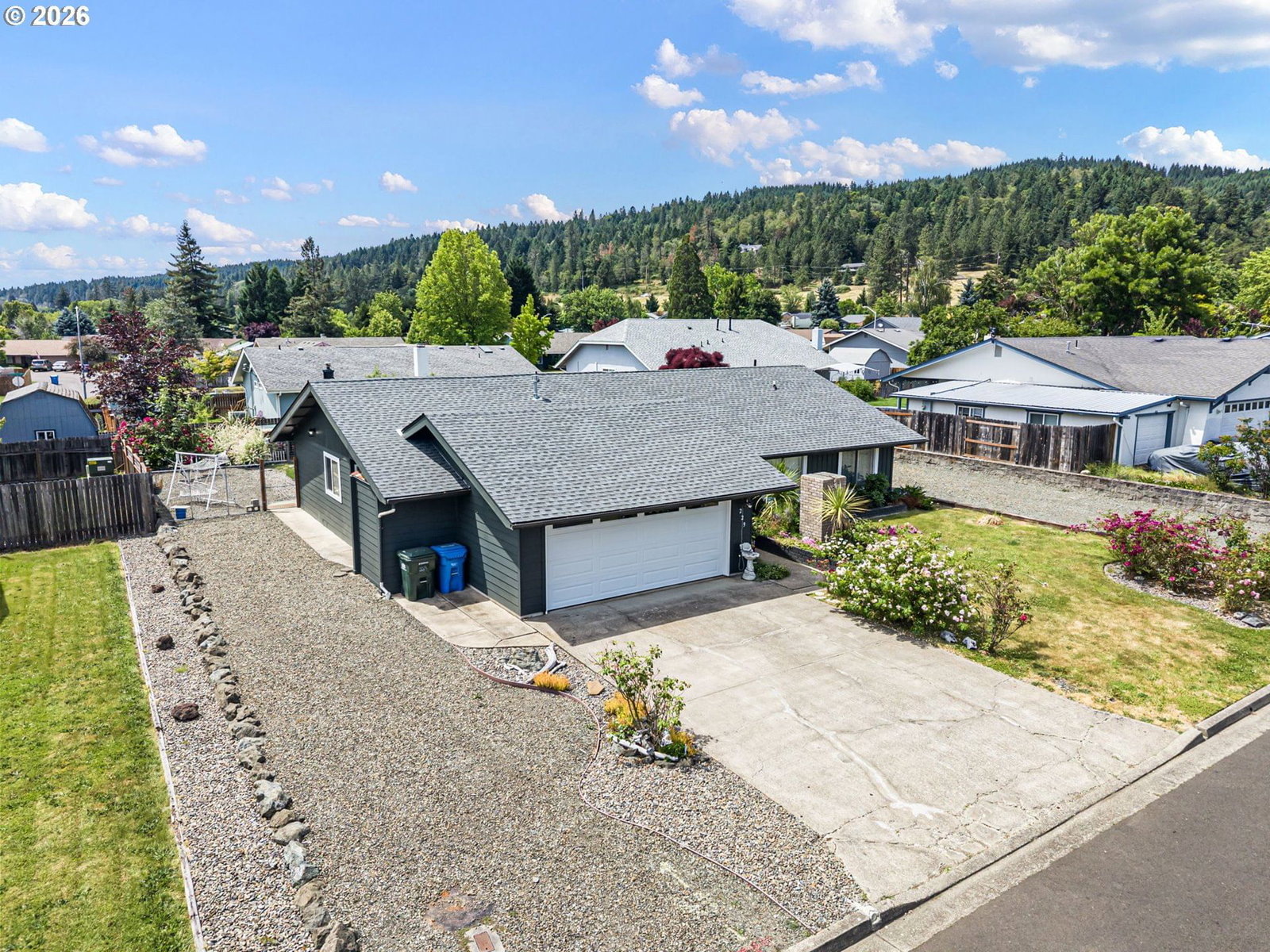 Primary listing photo, 229 N GROVE LN, Sutherlin, OR, 97479