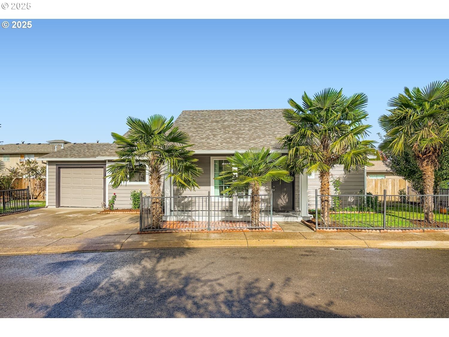 Primary listing photo, 1215 DEL SOL CT, Woodburn, OR, 97071