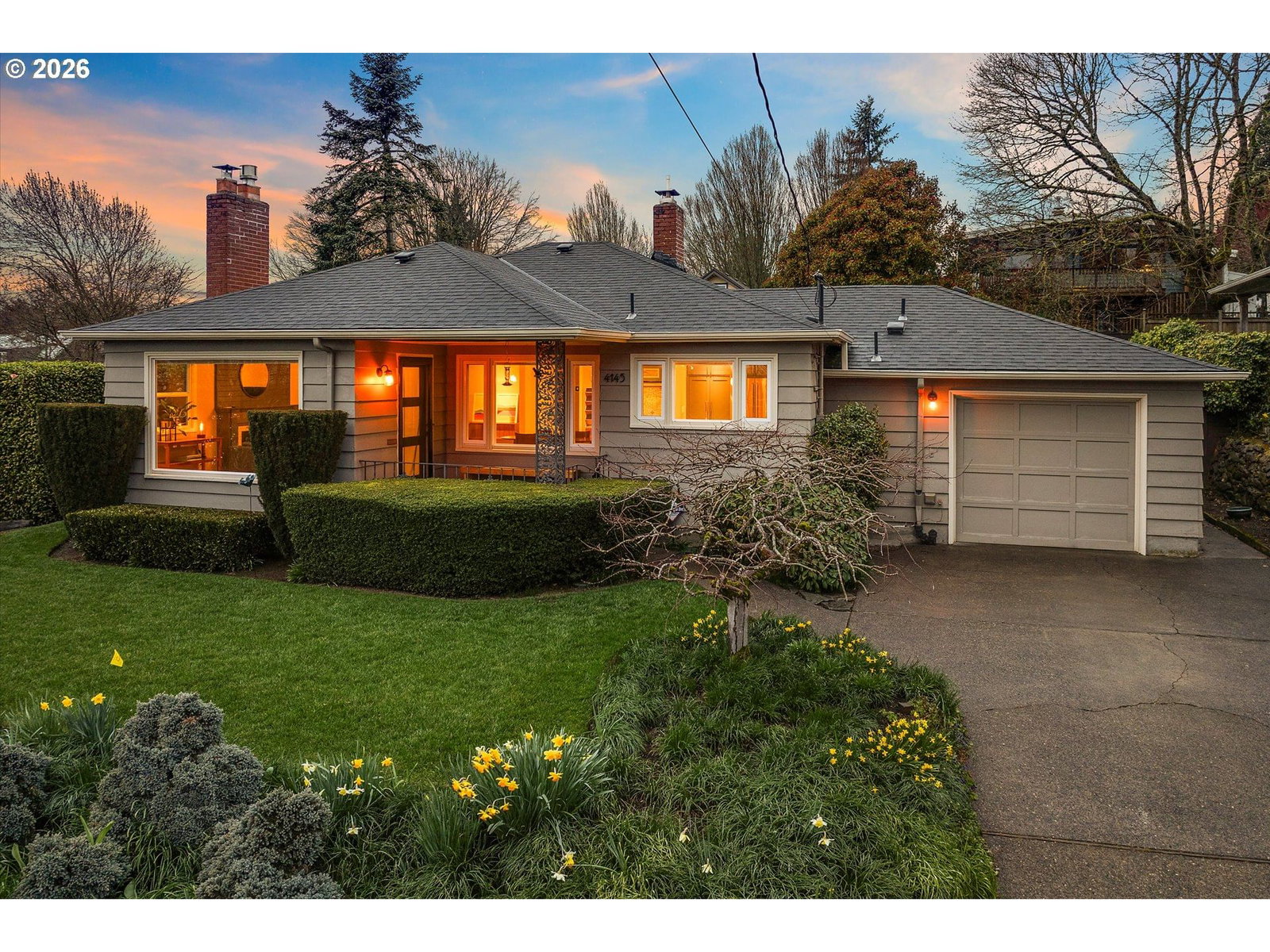 Primary listing photo, 4145 SE KNAPP ST, Portland, OR, 97202