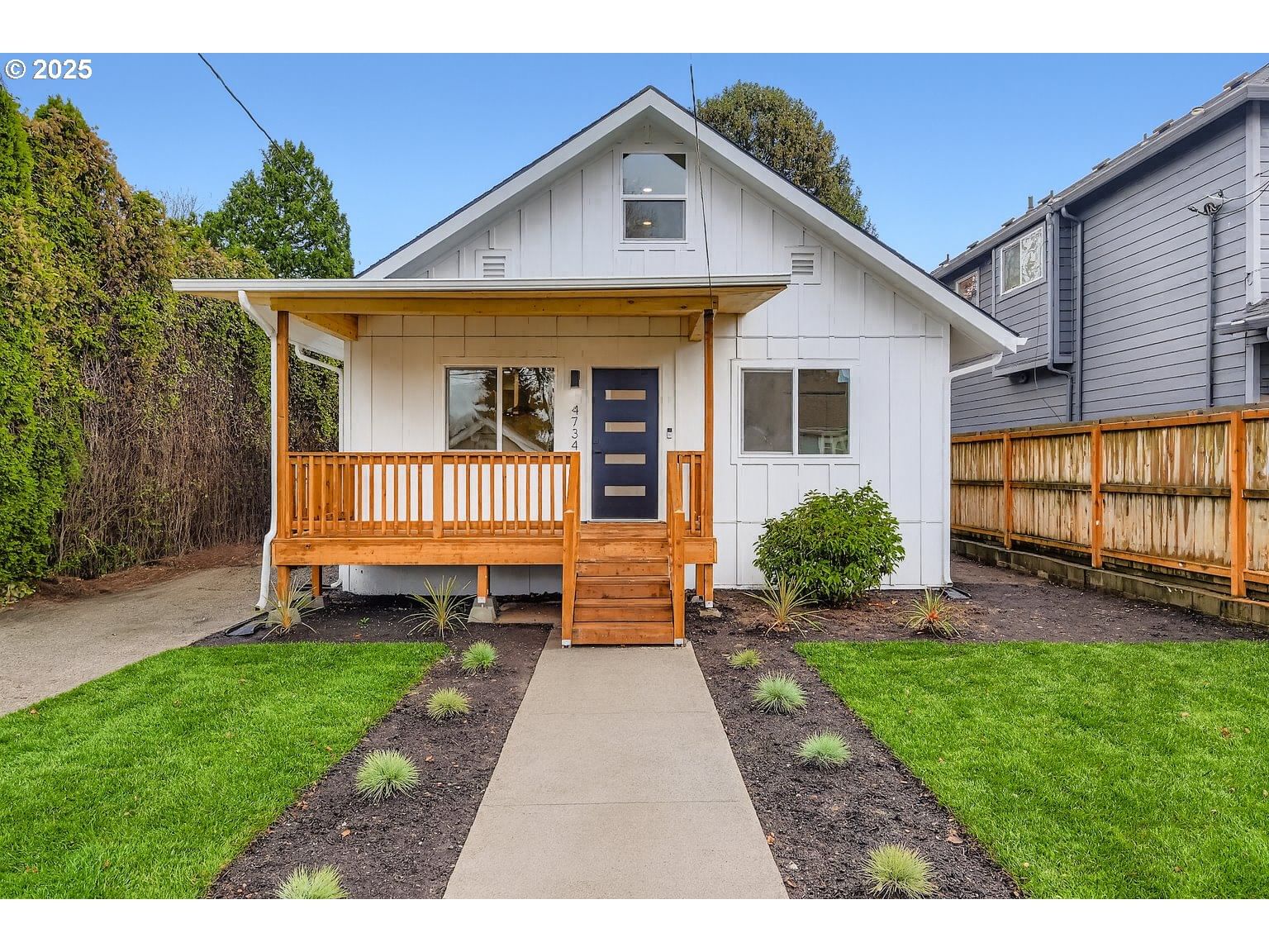 Primary listing photo, 4734 NE 100TH AVE, Portland, OR, 97220