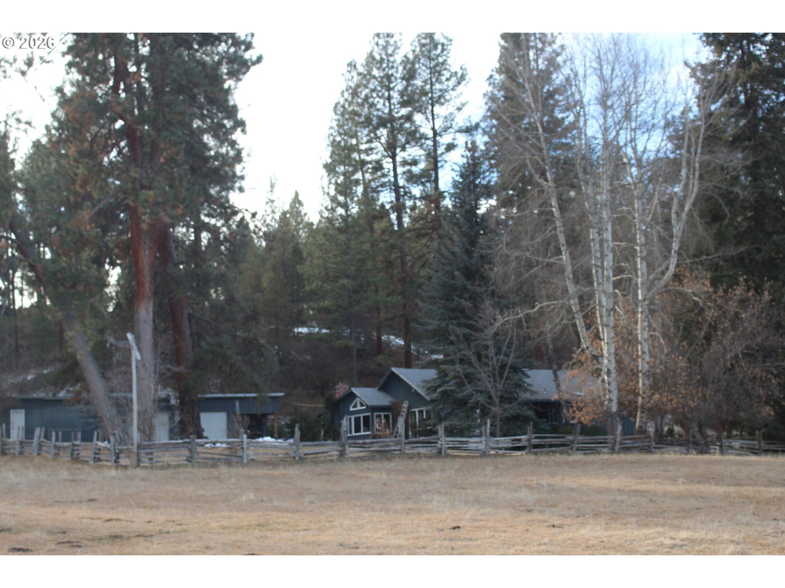 Listing photo 1 of 6