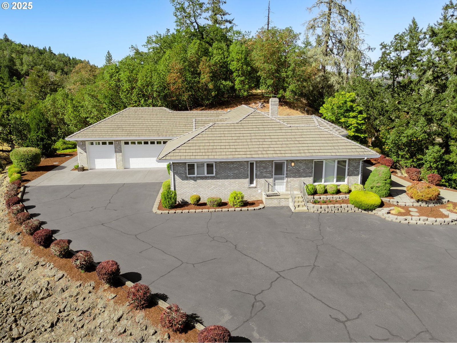 Primary listing photo, 790 TRANQUIL LN, Roseburg, OR, 97471