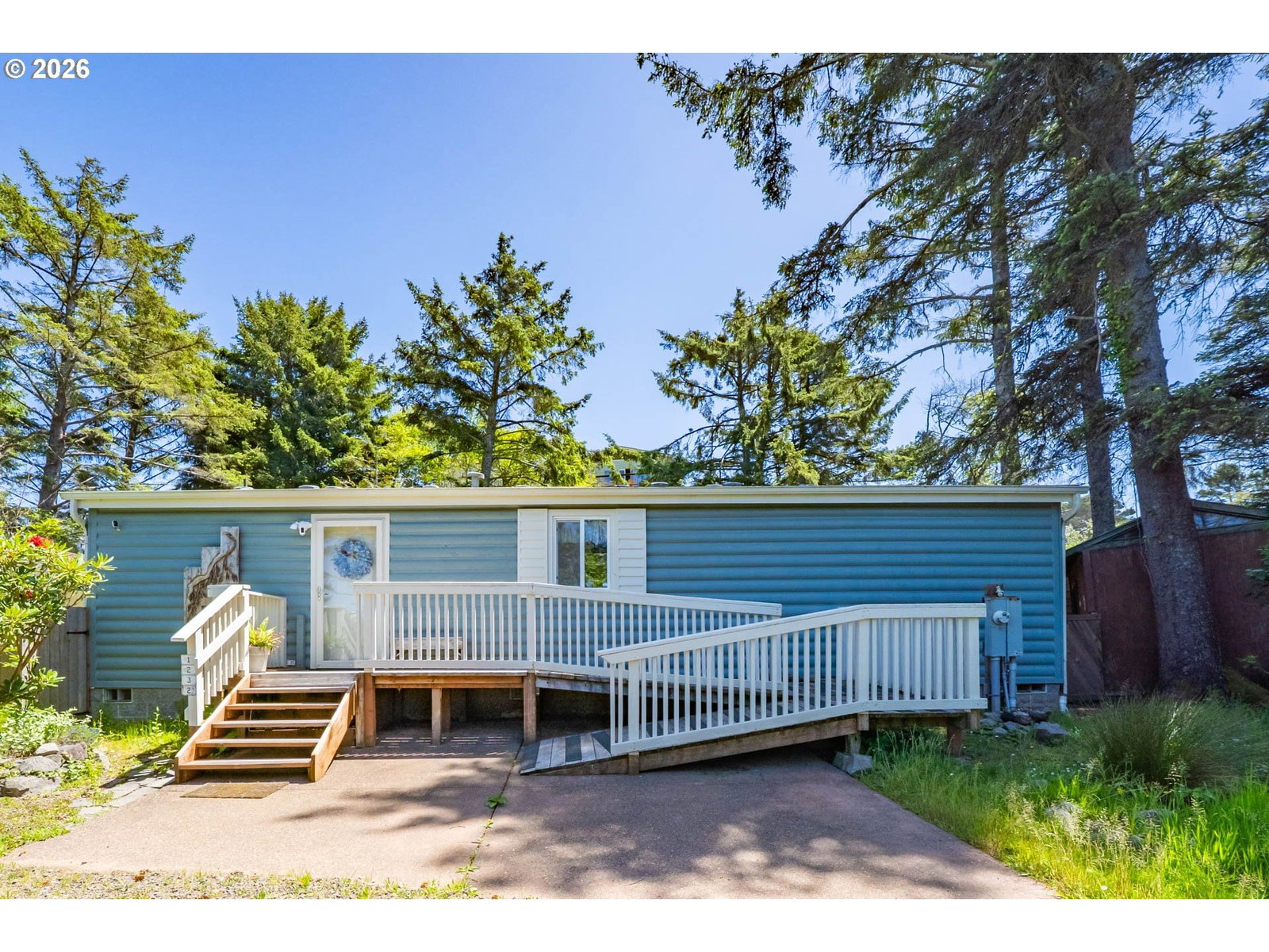 Primary listing photo, 1232 SE 2ND CT, Lincoln City, OR, 97367