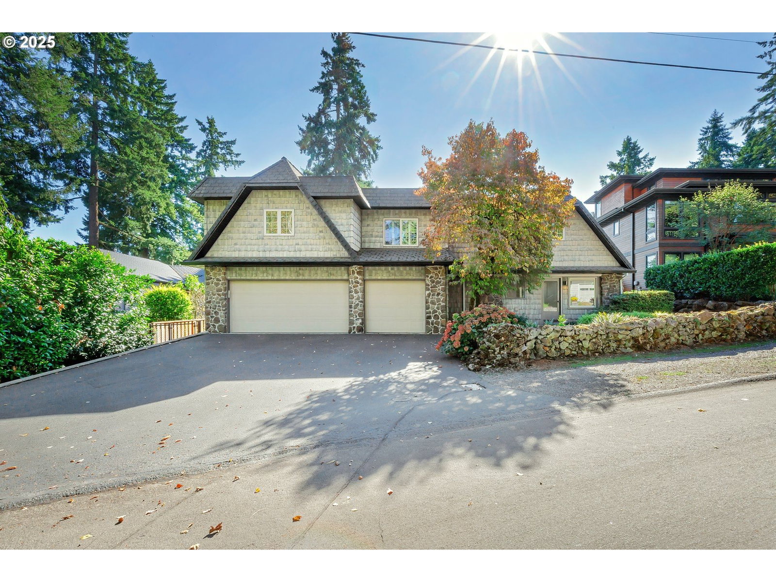 Primary listing photo, 408 RIDGEWAY RD, Lake Oswego, OR, 97034