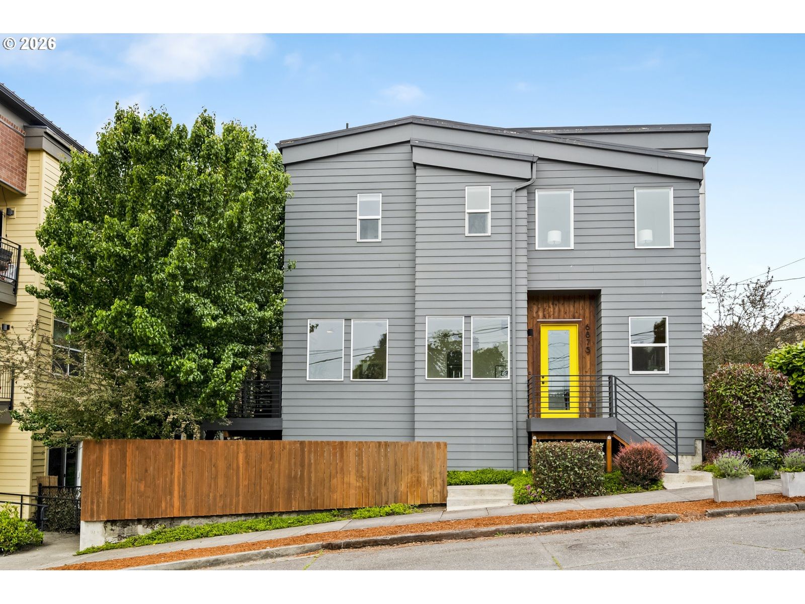 Primary listing photo, 6875 N SALEM AVE, Portland, OR, 97203