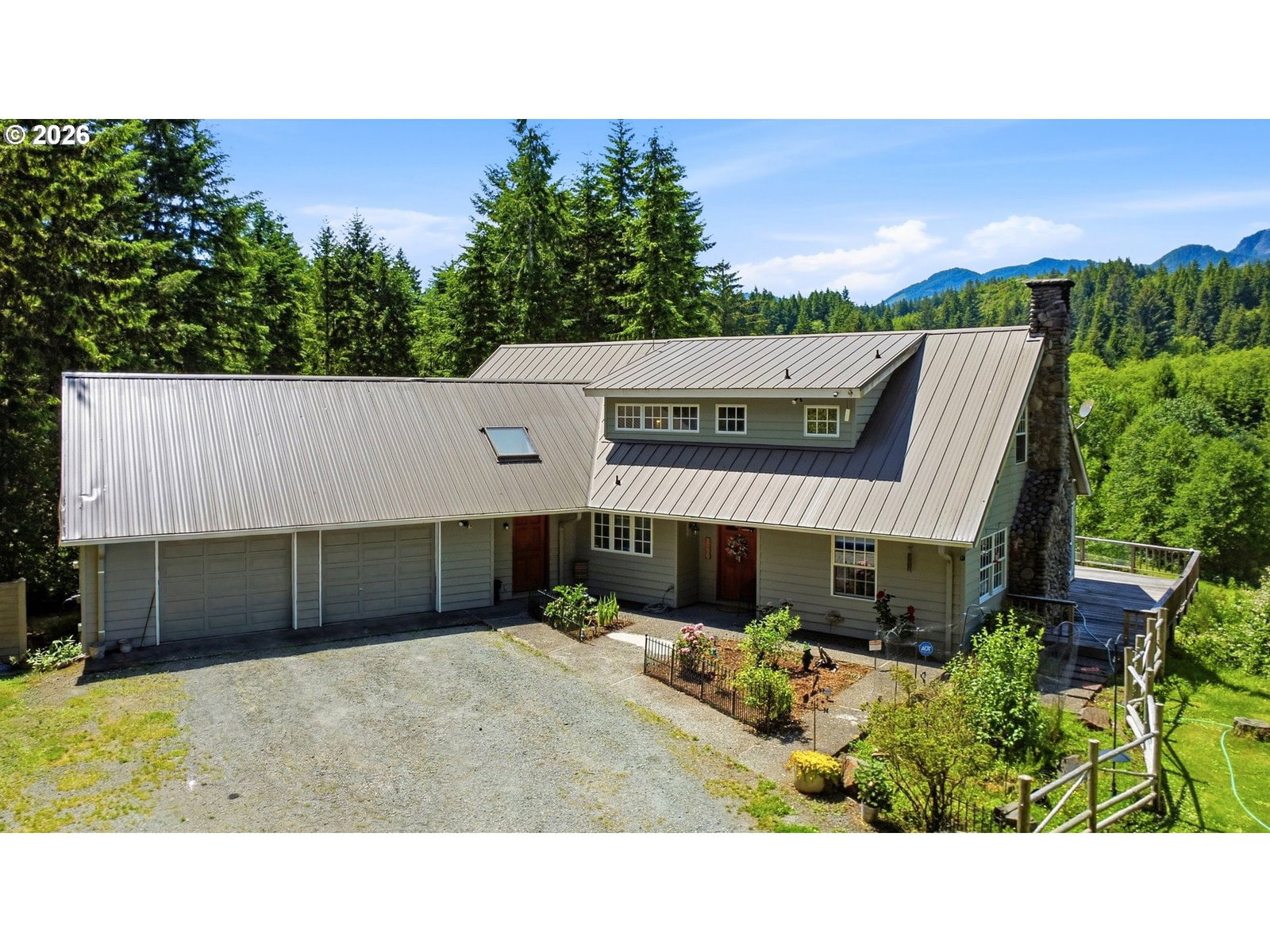 Listing photo 1 of 6