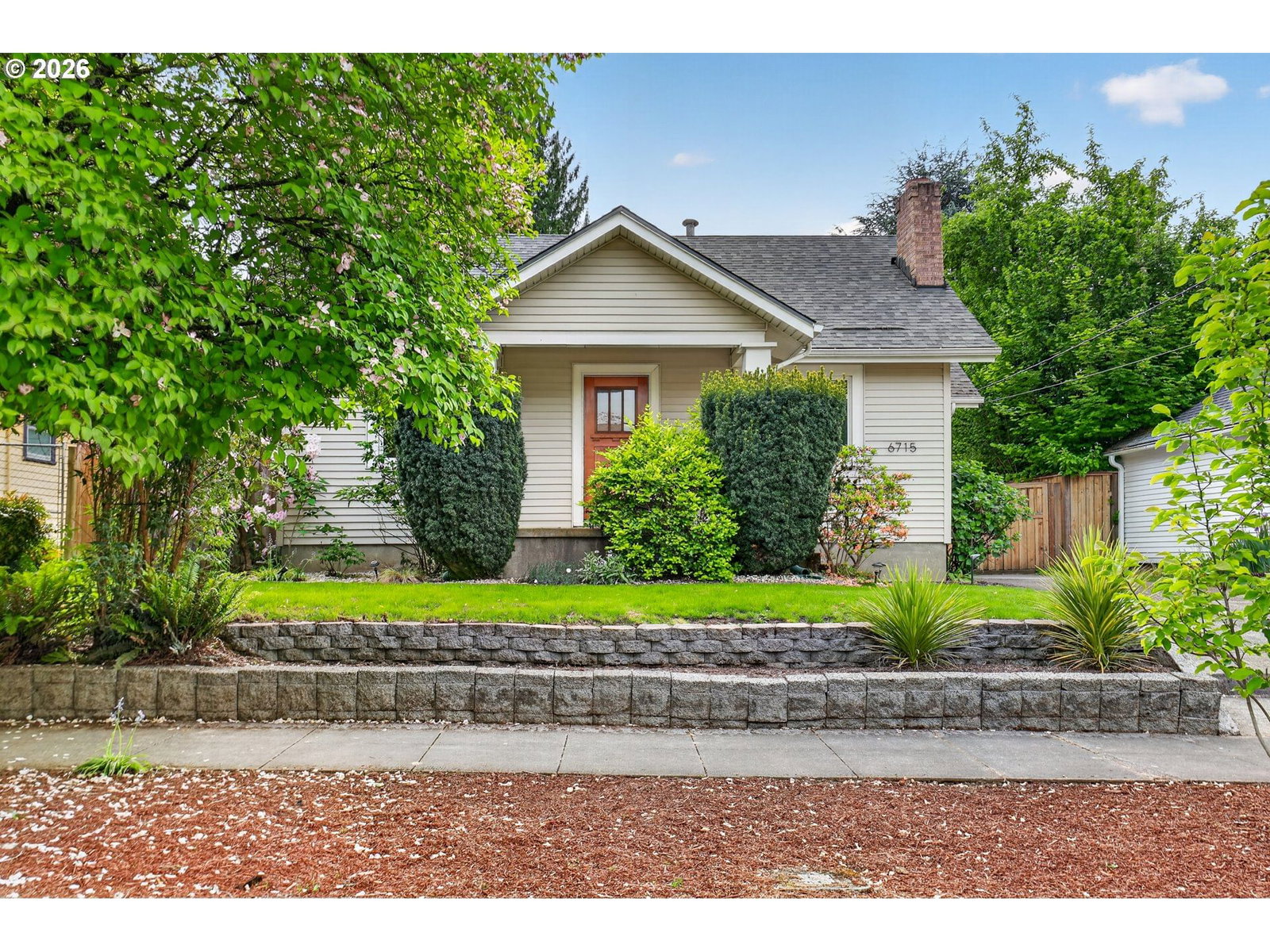 Primary listing photo, 6715 NE 22nd AVE NE, Portland, OR, 97211