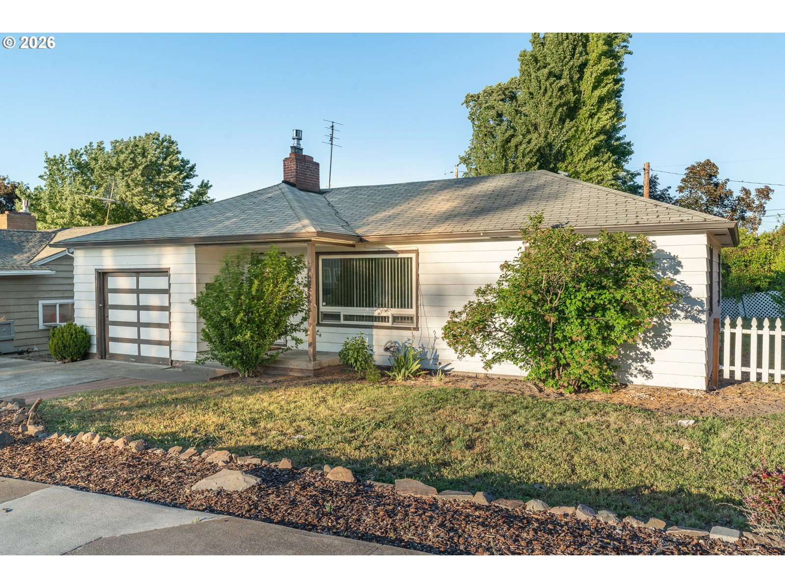 Primary listing photo, 1416 DRY HOLLOW RD, The Dalles, OR, 97058