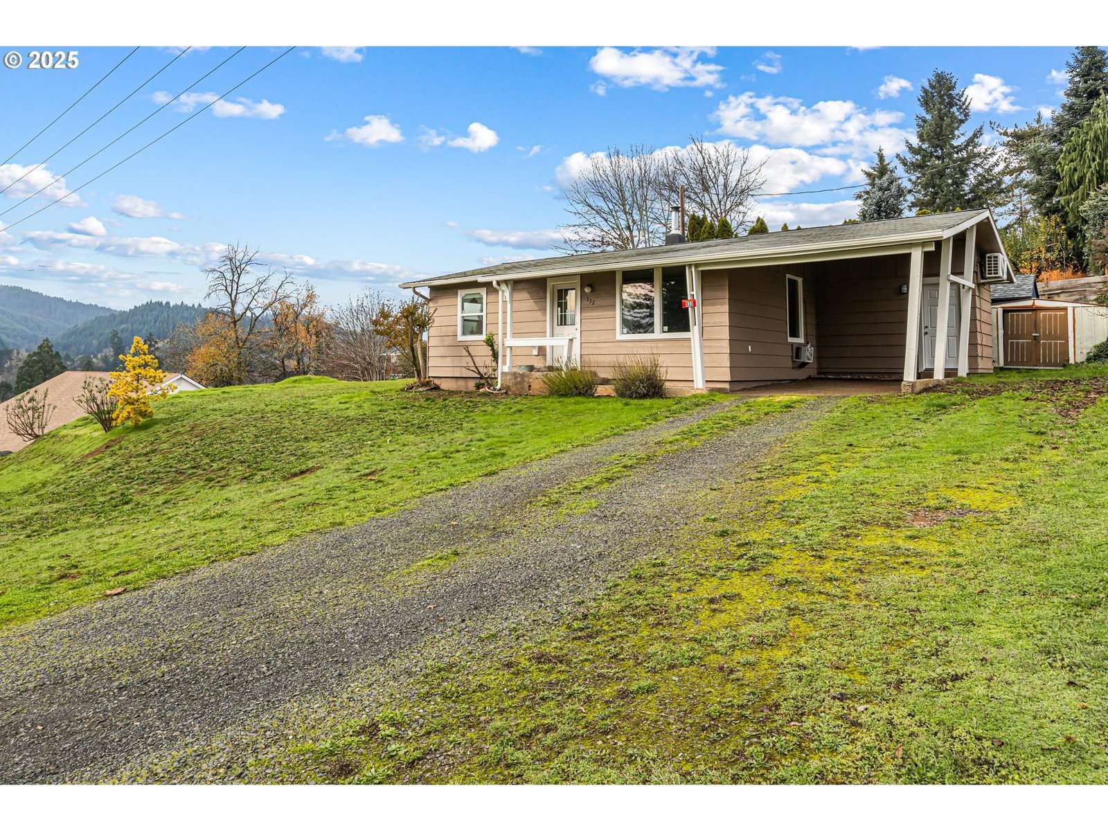 Primary listing photo, 532 2ND ST, Elkton, OR, 97436