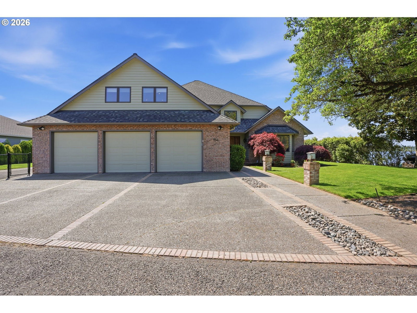 Primary listing photo, 954 S A ST, Washougal, WA, 98671