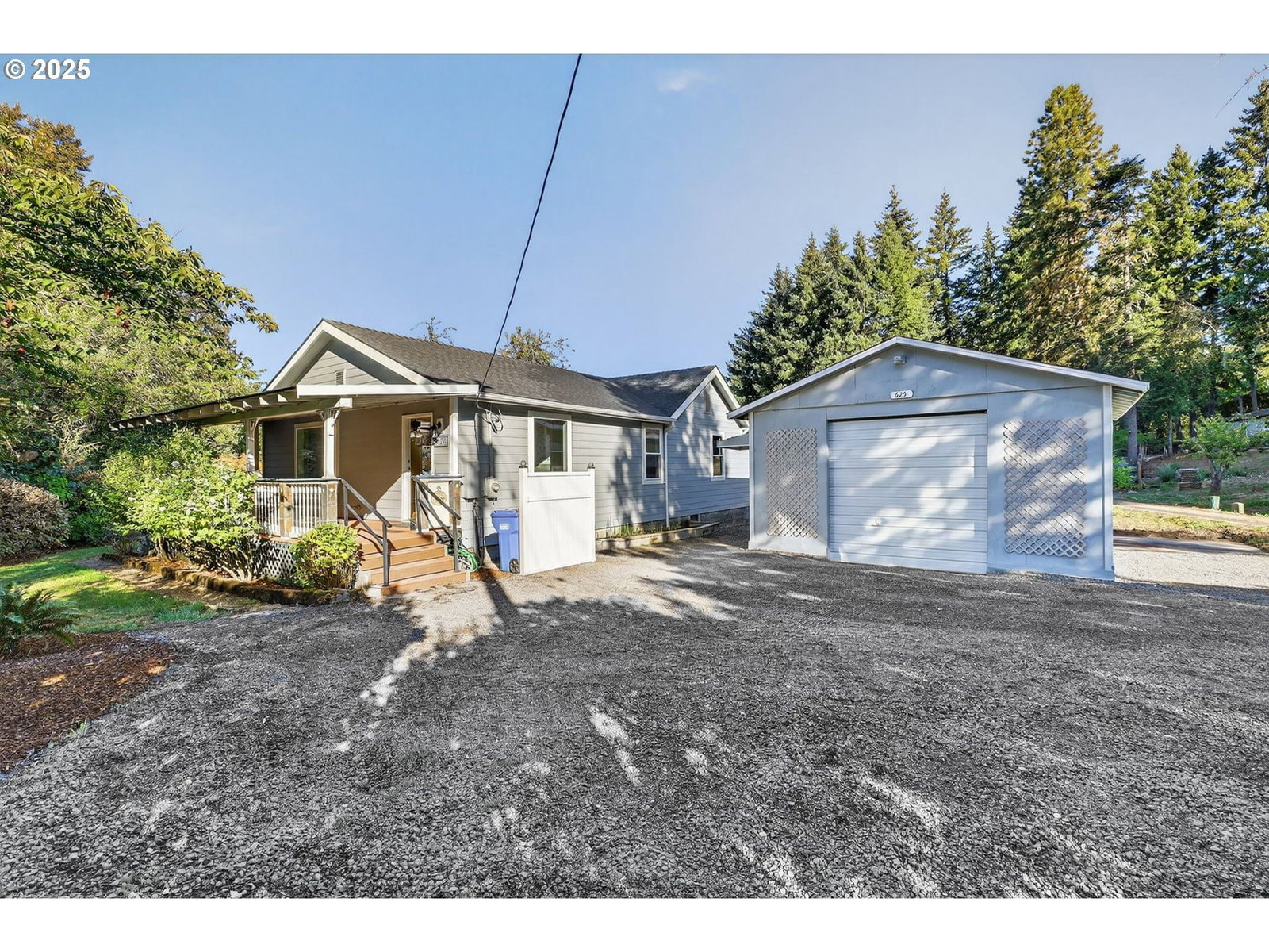 Primary listing photo, 625 NE 6TH AVE, Estacada, OR, 97023