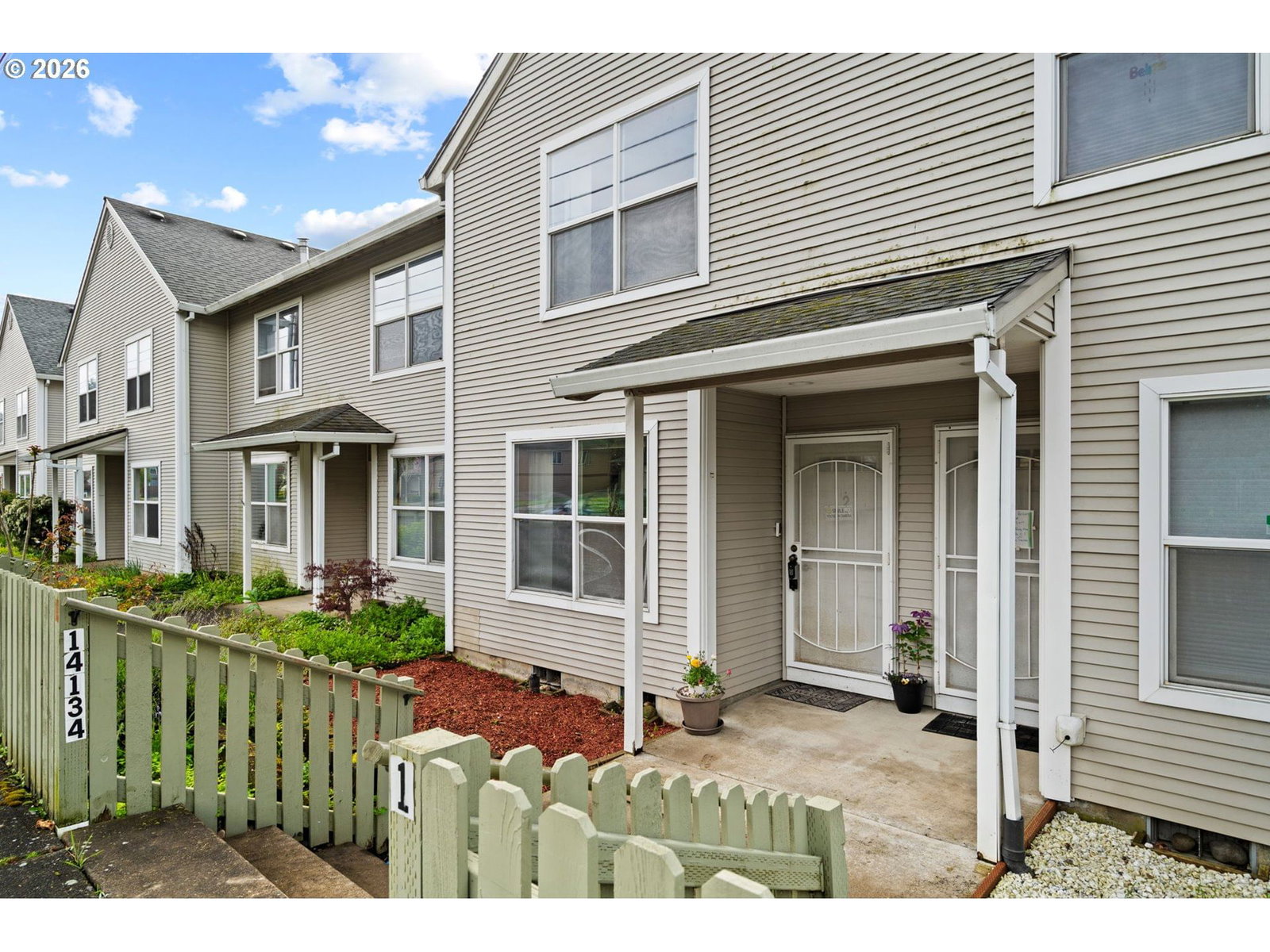 Primary listing photo, 14134 E BURNSIDE ST #2, Portland, OR, 97233