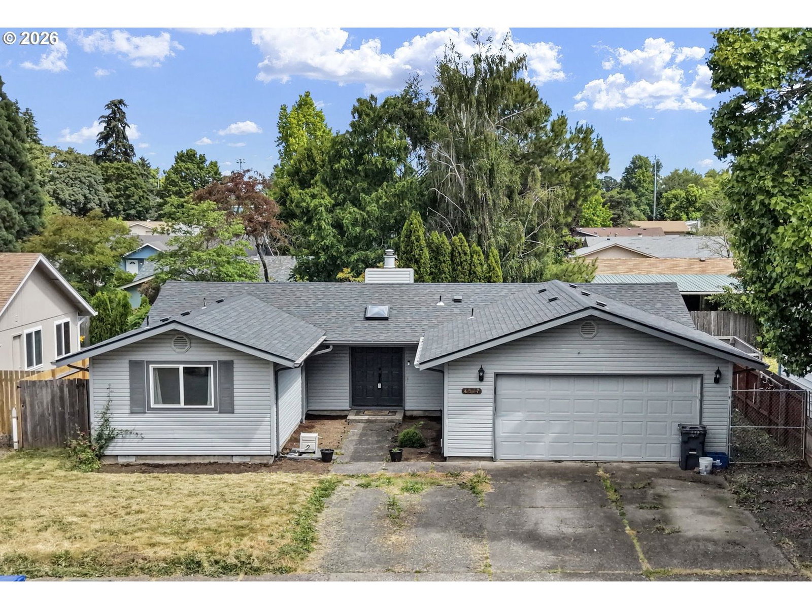Listing photo 1 of 6