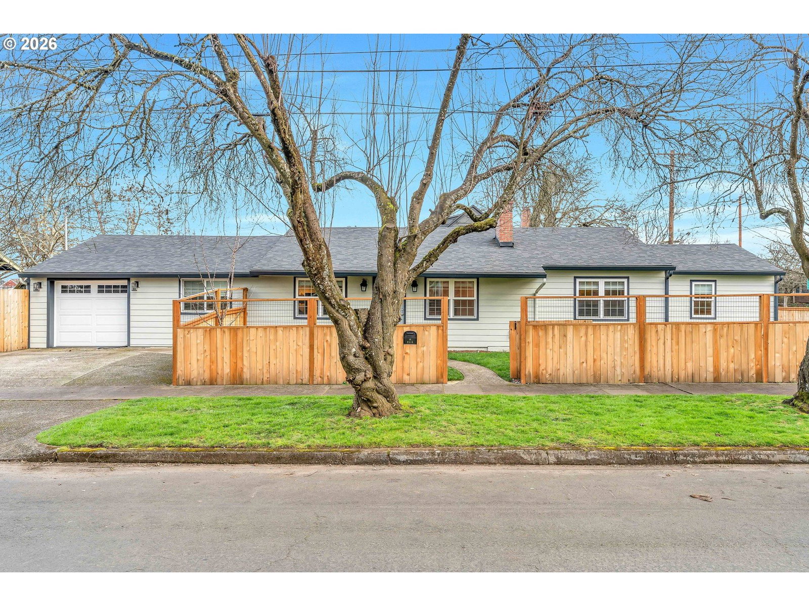 Primary listing photo, 8516 N CALHOUN AVE, Portland, OR, 97203