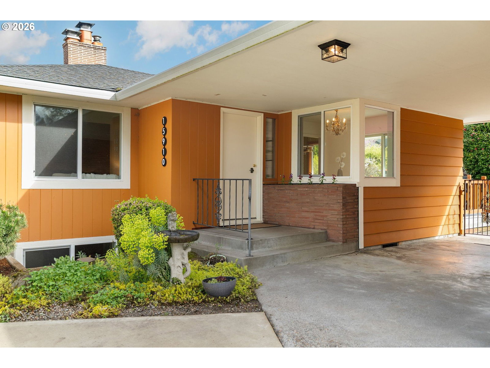 Listing photo 4 of 48, 15910 SE OATFIELD RD, Milwaukie, OR, 97267