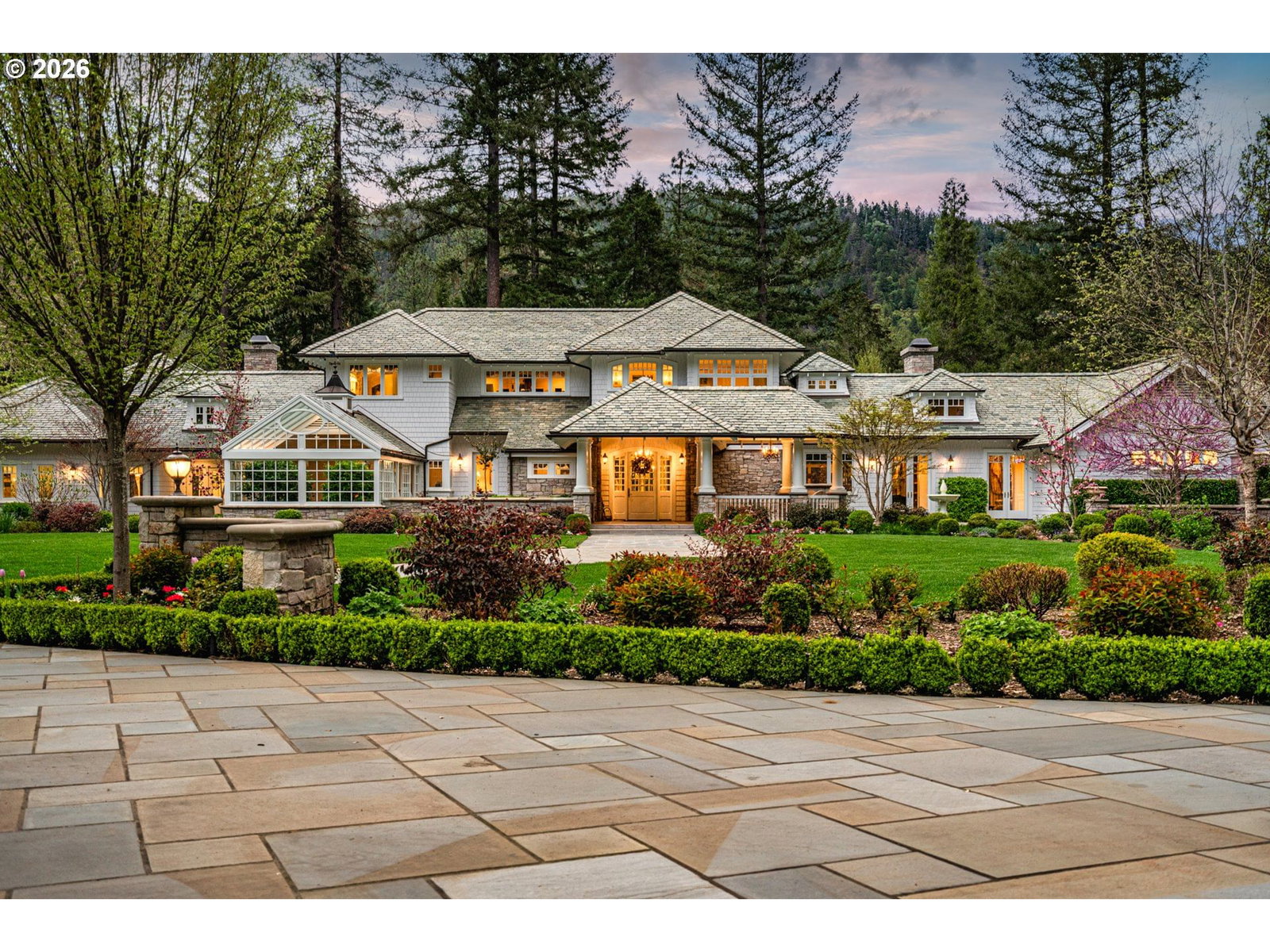 Primary listing photo, 503 Quail LN, Grants Pass, OR, 97526