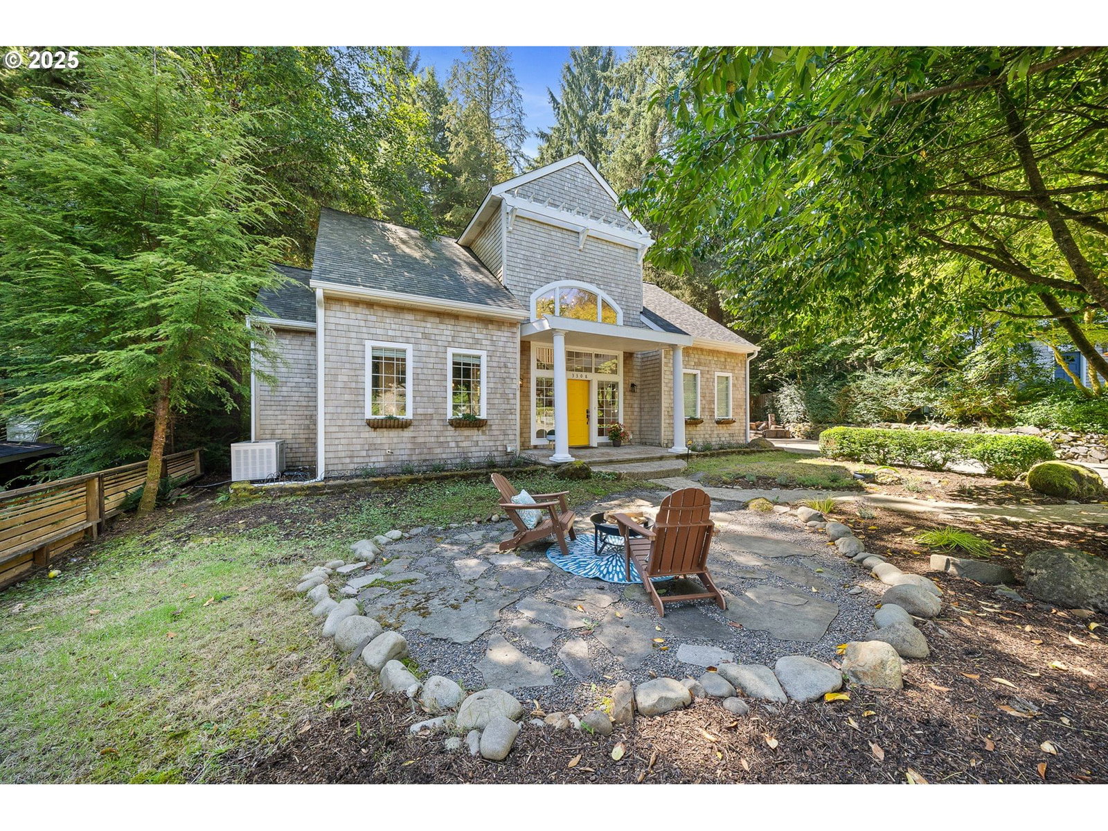 Primary listing photo, 3308 BAYVIEW TER, Seaside, OR, 97138