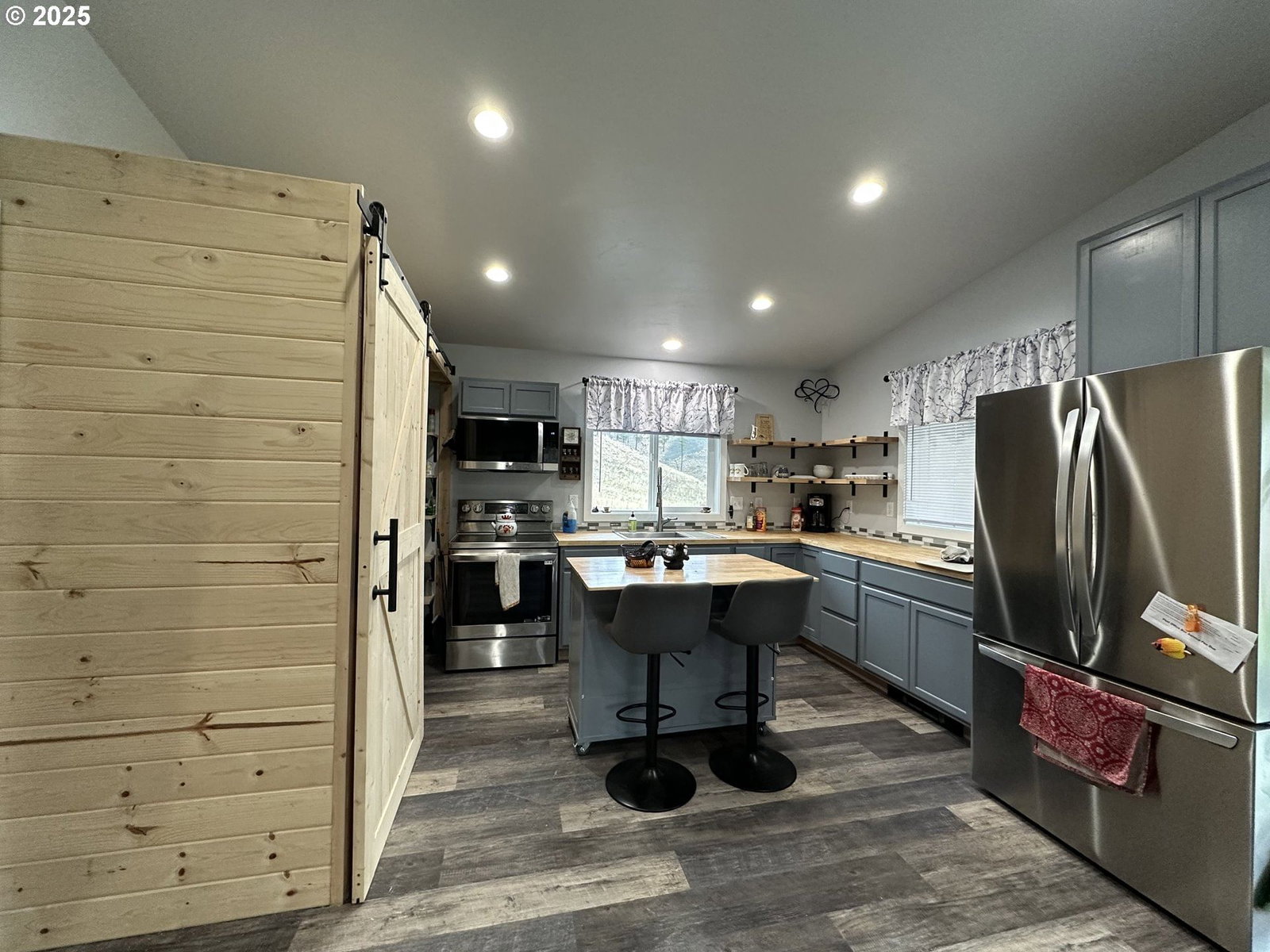Listing photo 5 of 48, 24826 S Hwy 395, Canyon City, OR, 97820