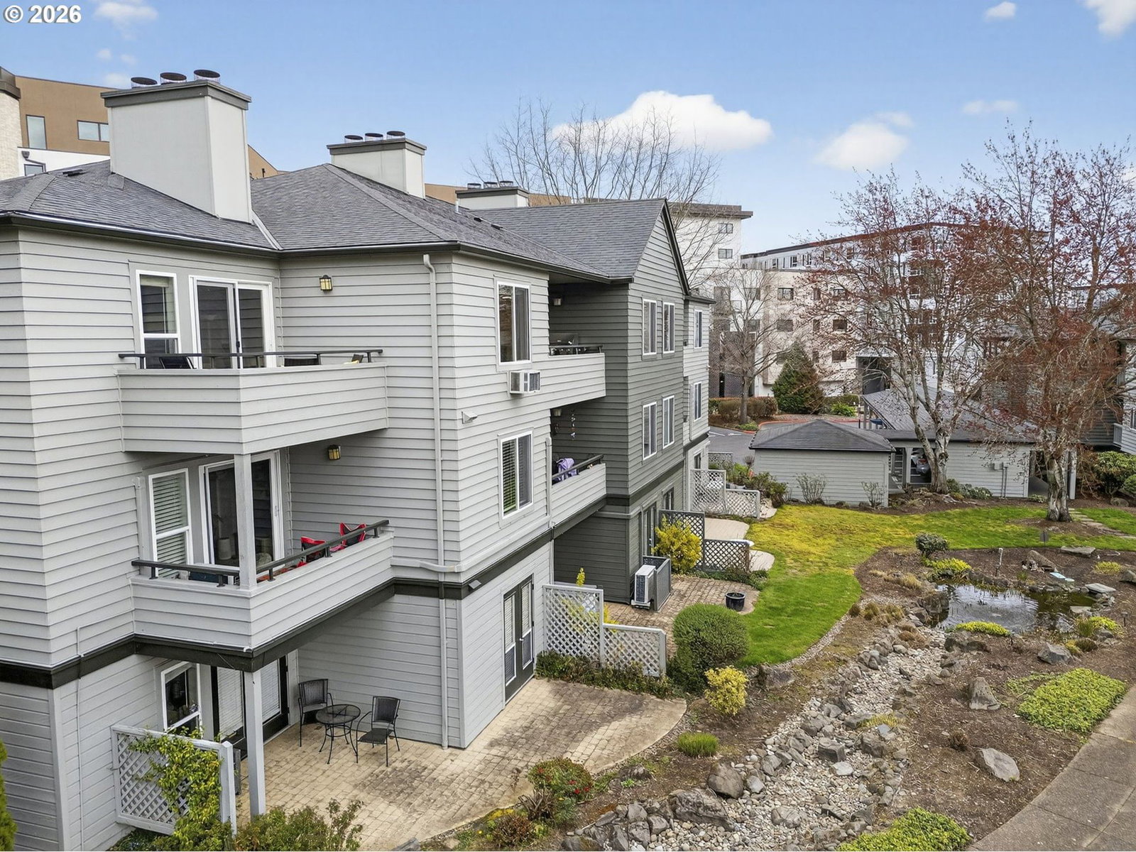 Primary listing photo, 4970 S Landing DR #304, Portland, OR, 97239