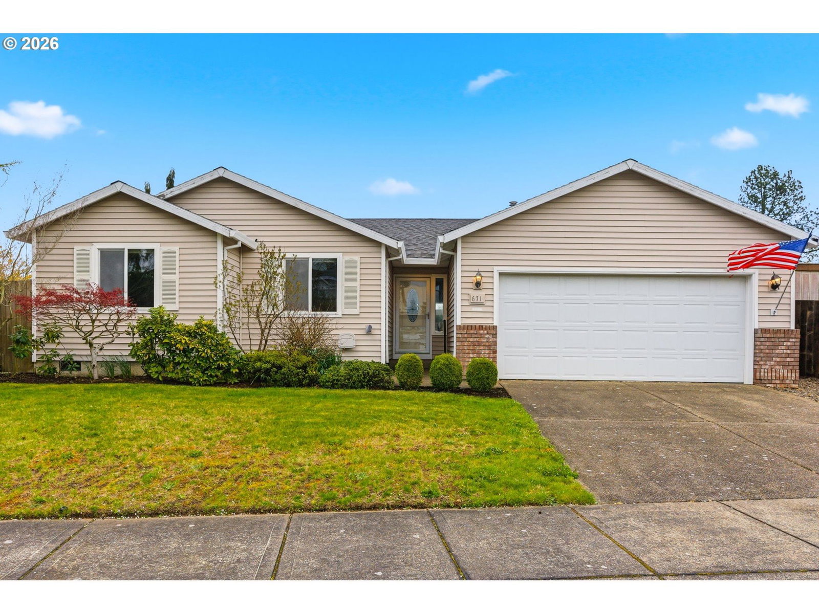 Primary listing photo, 671 MARY DR, Molalla, OR, 97038