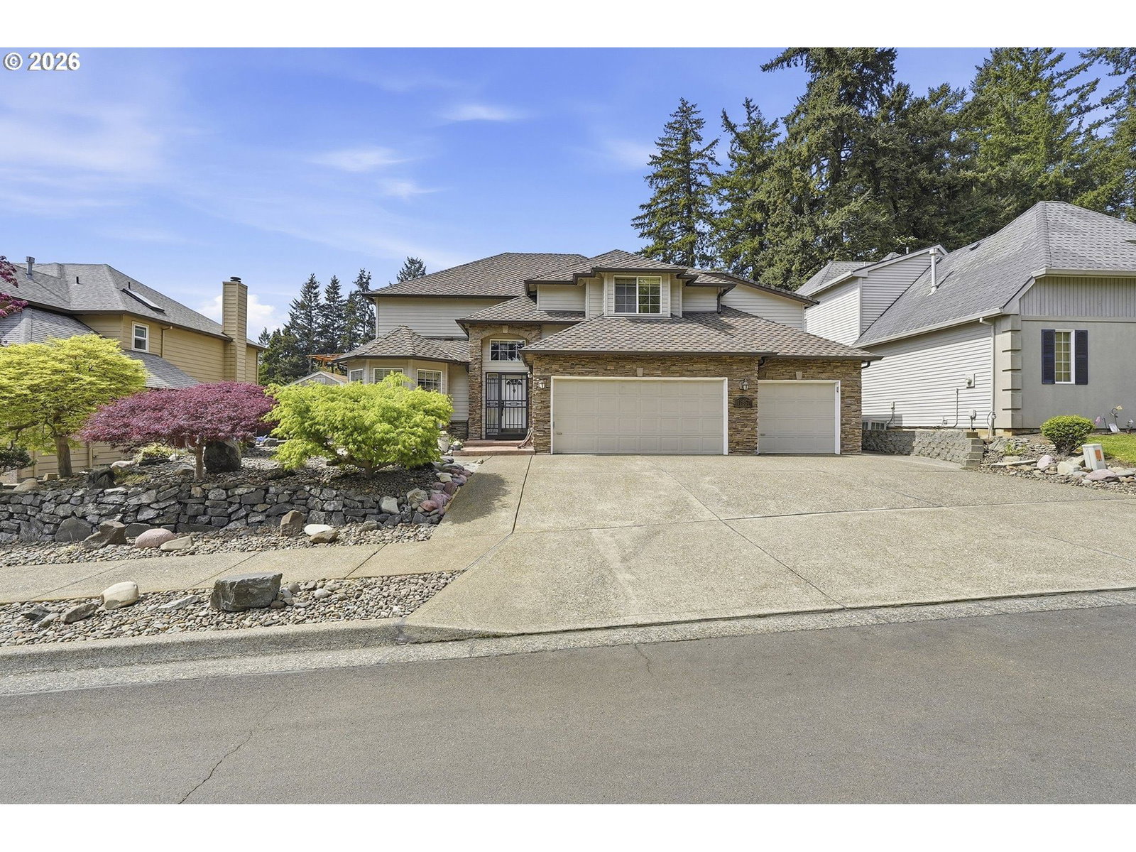 Primary listing photo, 16867 WIGHT LN, Lake Oswego, OR, 97035