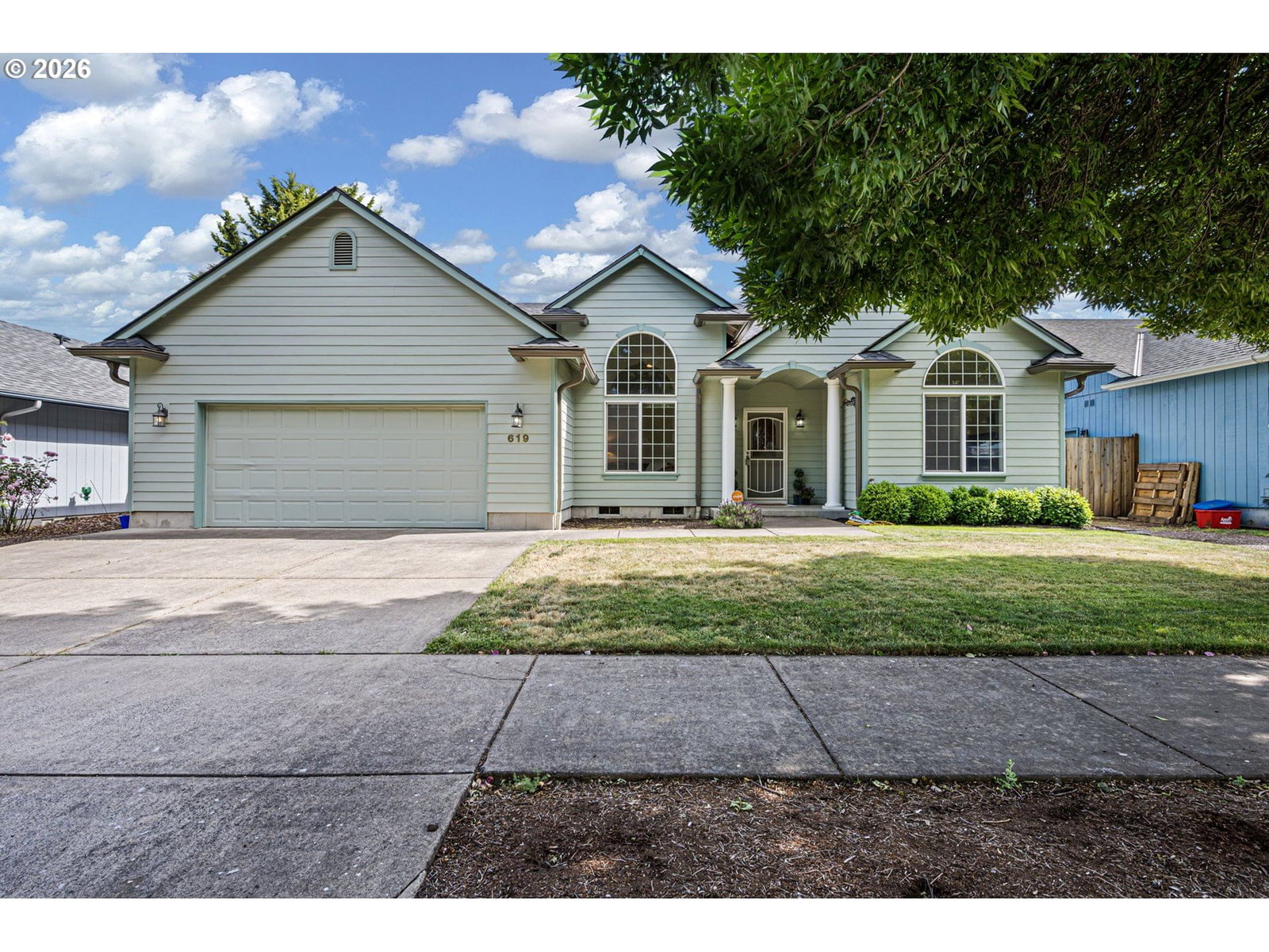 Primary listing photo, 619 DRIFTWOOD DR, Eugene, OR, 97402