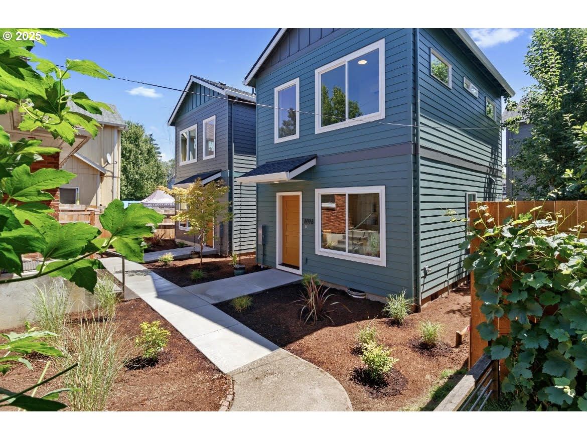 Primary listing photo, 6916 N SWIFT ST, Portland, OR, 97203