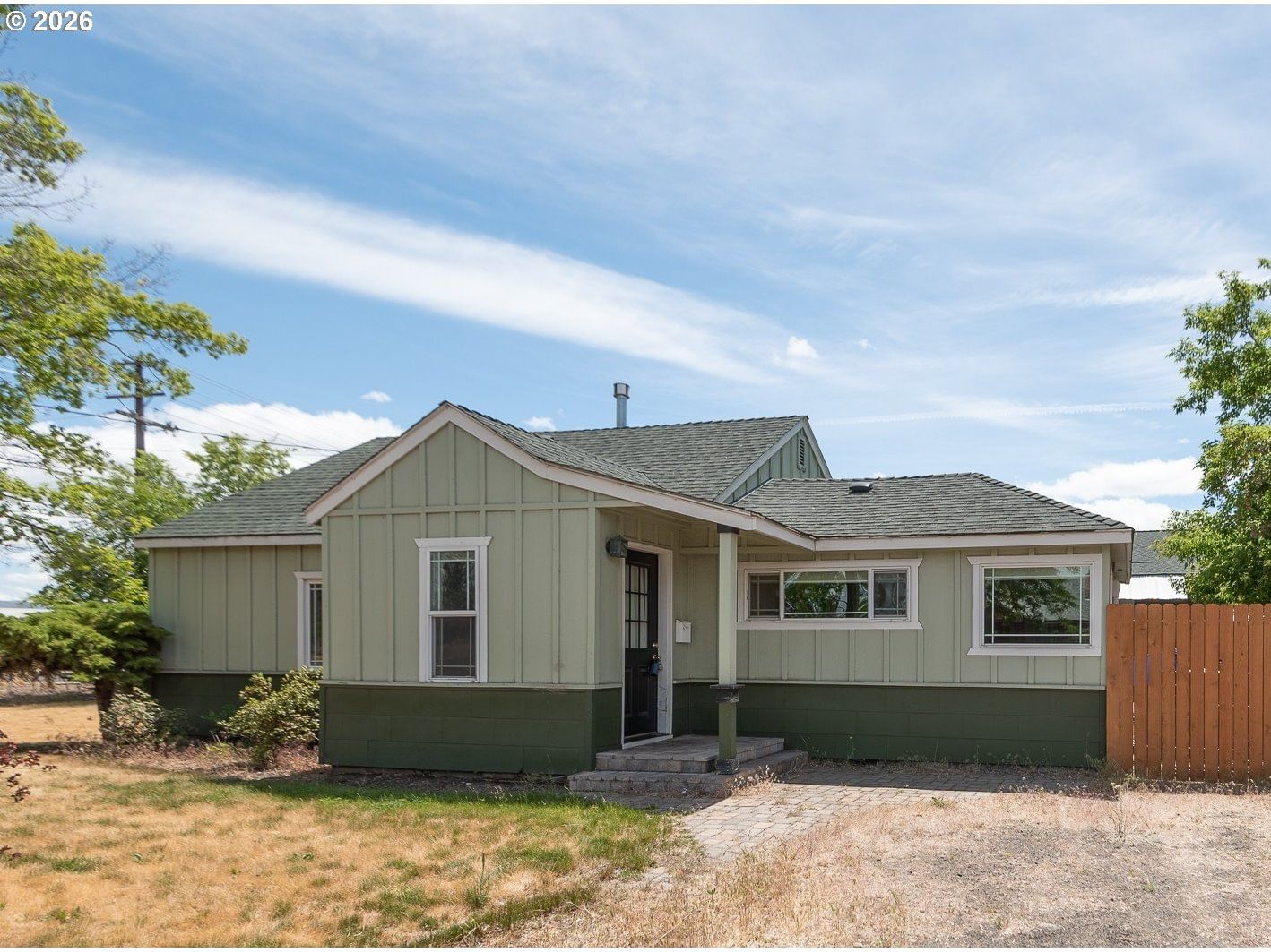 Primary listing photo, 108 NW DOGWOOD AVE, Redmond, OR, 97756