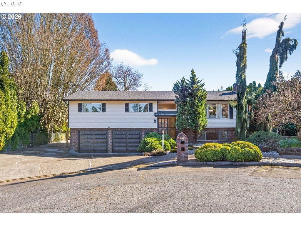 Primary listing photo, 820 NE 168TH PL, Portland, OR, 97230