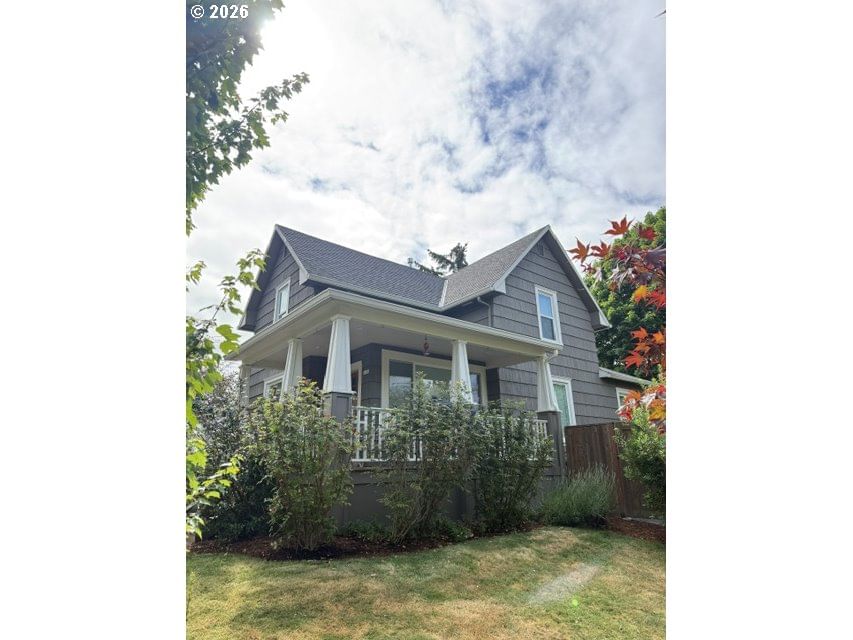 Listing photo 1 of 1
