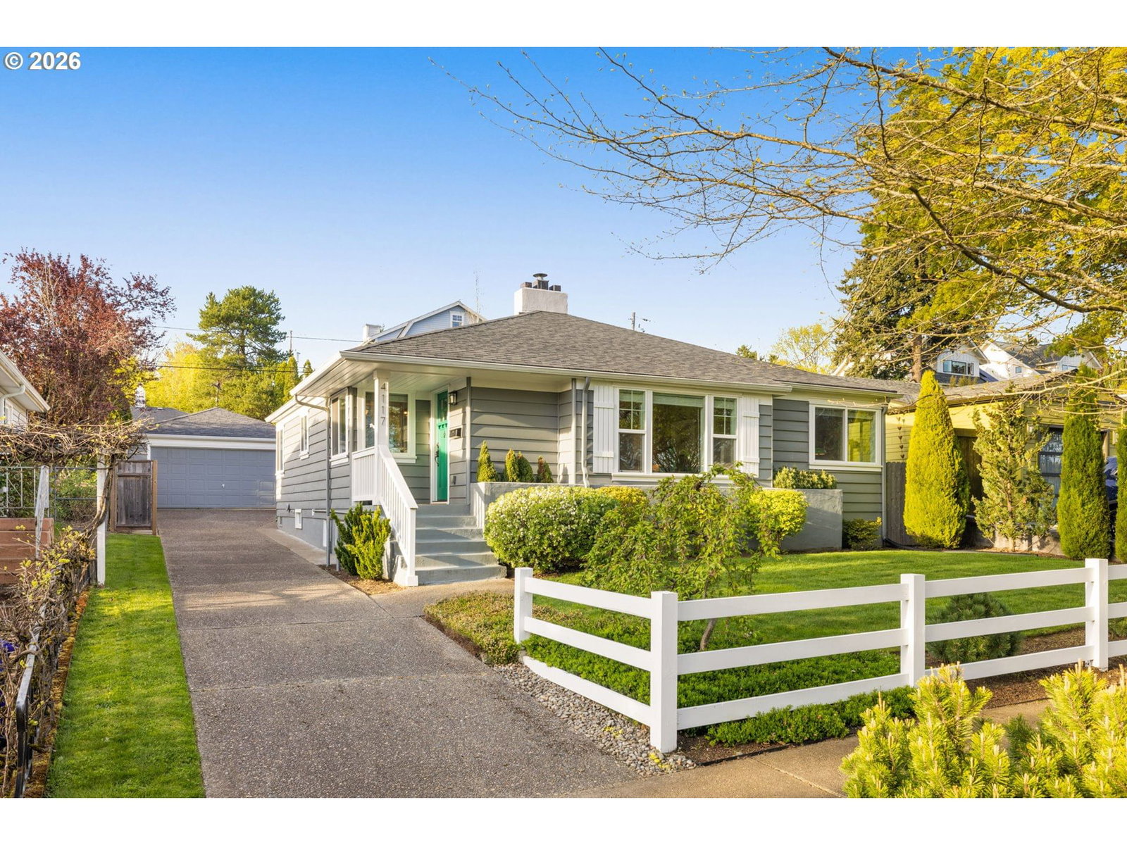 Primary listing photo, 4117 SE HENDERSON ST, Portland, OR, 97202