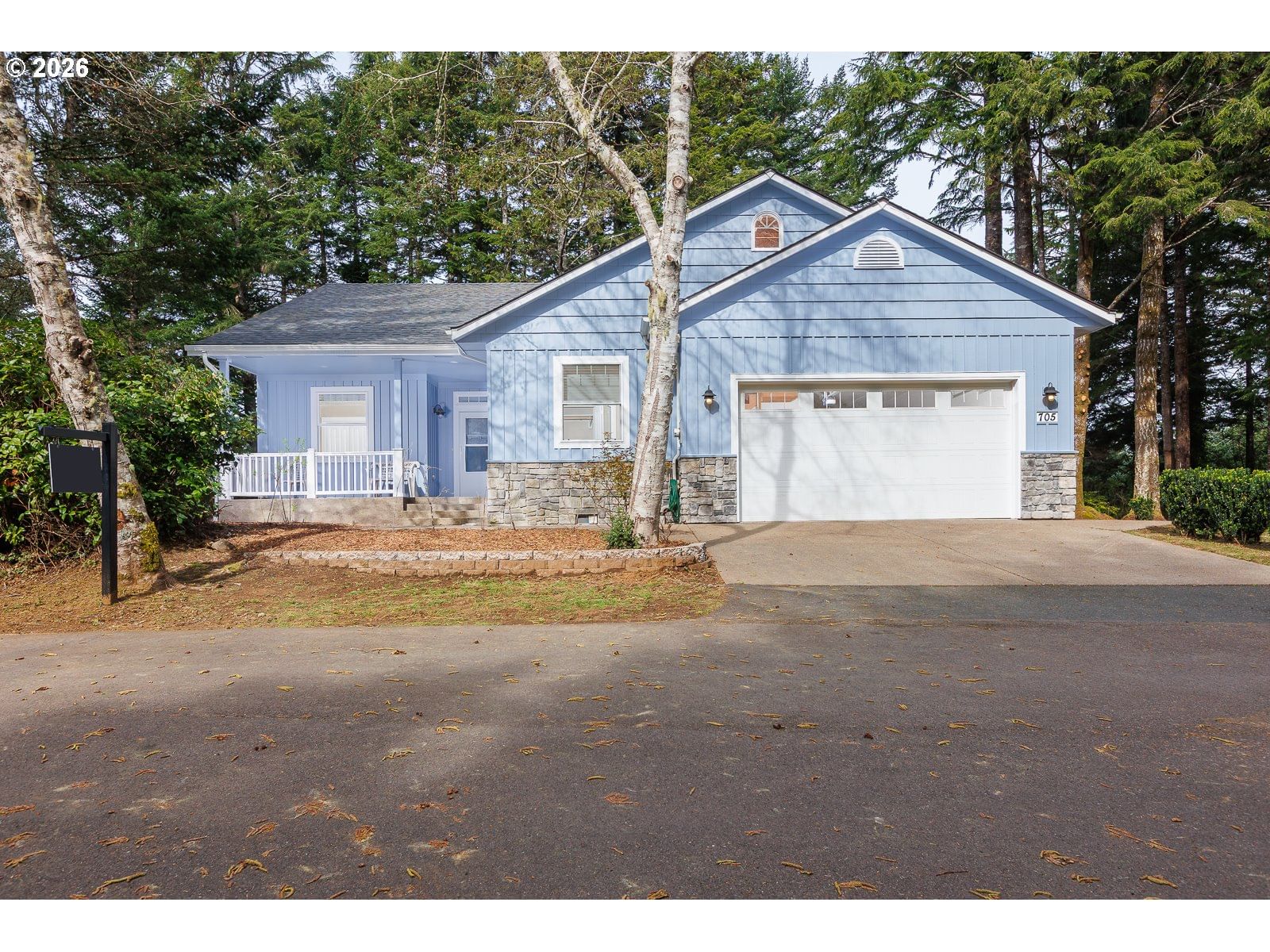 Primary listing photo, 705 NW HIGHLAND CIR, Waldport, OR, 97394