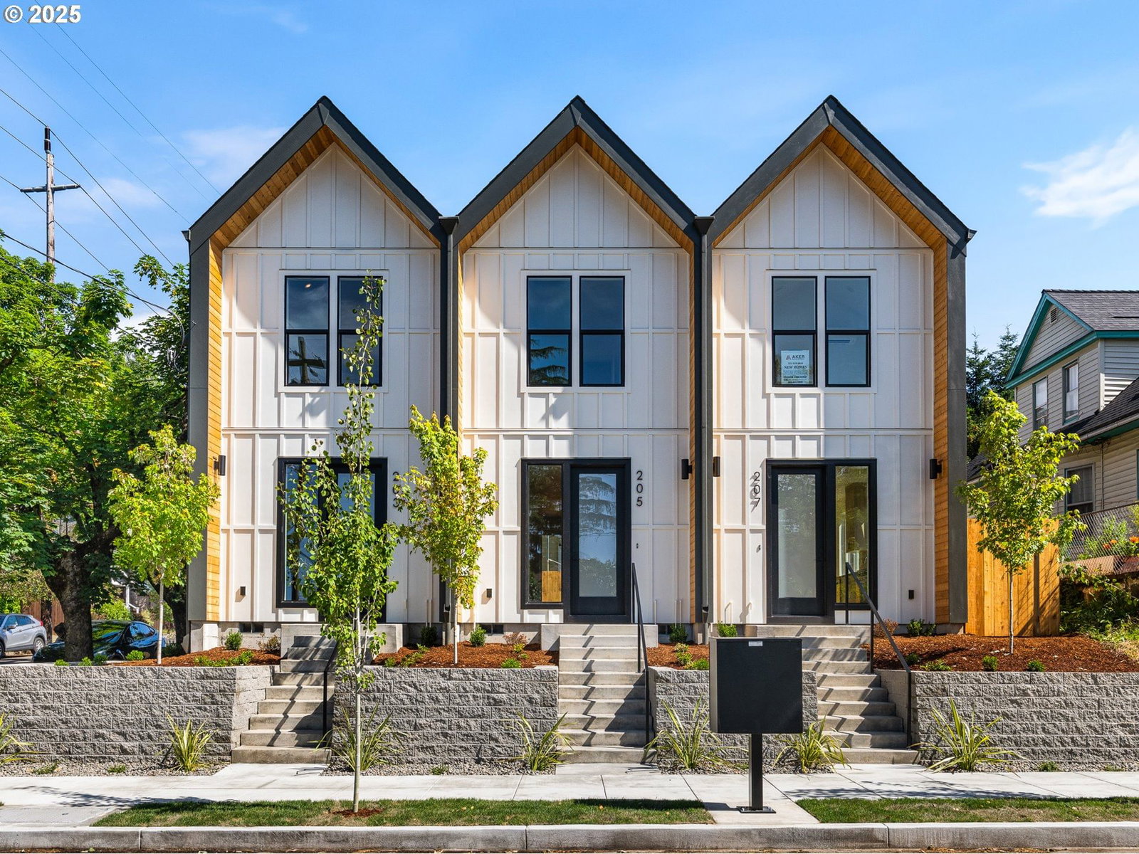 Primary listing photo, 205 NE Going ST #2, Portland, OR, 97211
