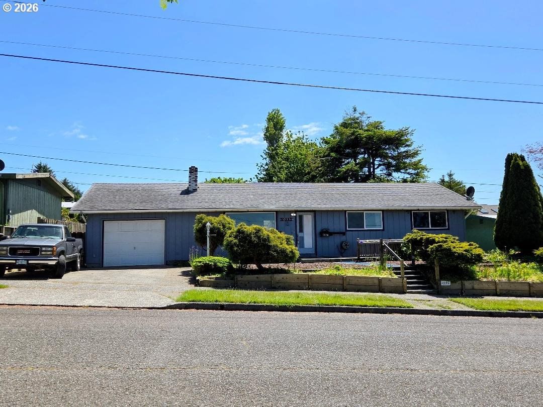 Primary listing photo, 1035 PACIFIC AVE, Coos Bay, OR, 97420
