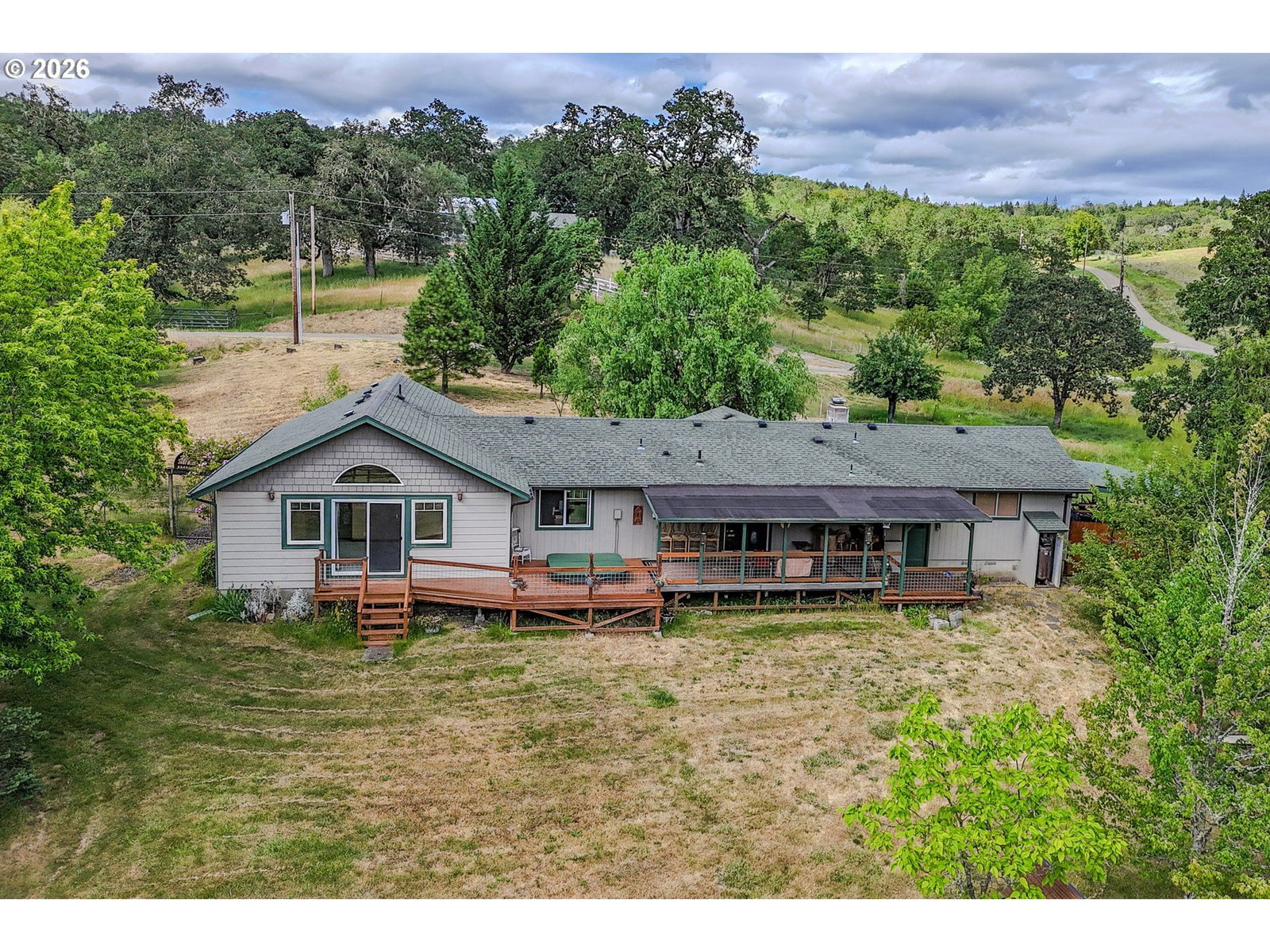 Primary listing photo, 686 MURDOCK DR, Oakland, OR, 97462