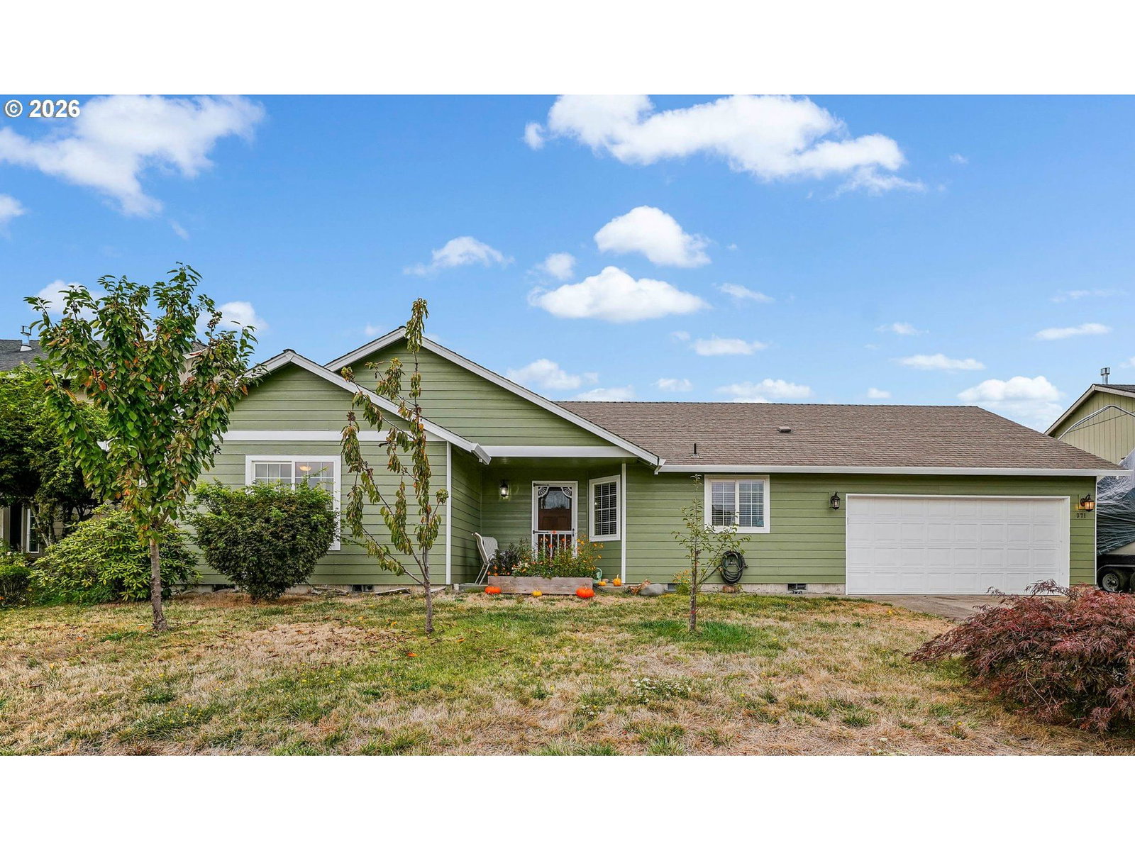 Listing photo 1 of 6
