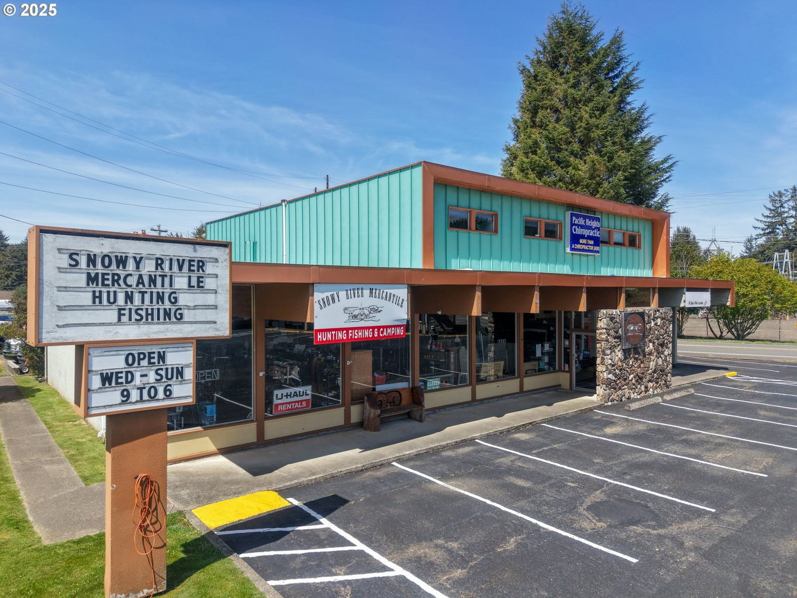 Primary listing photo, 2213 WINCHESTER AVE, Reedsport, OR, 97467