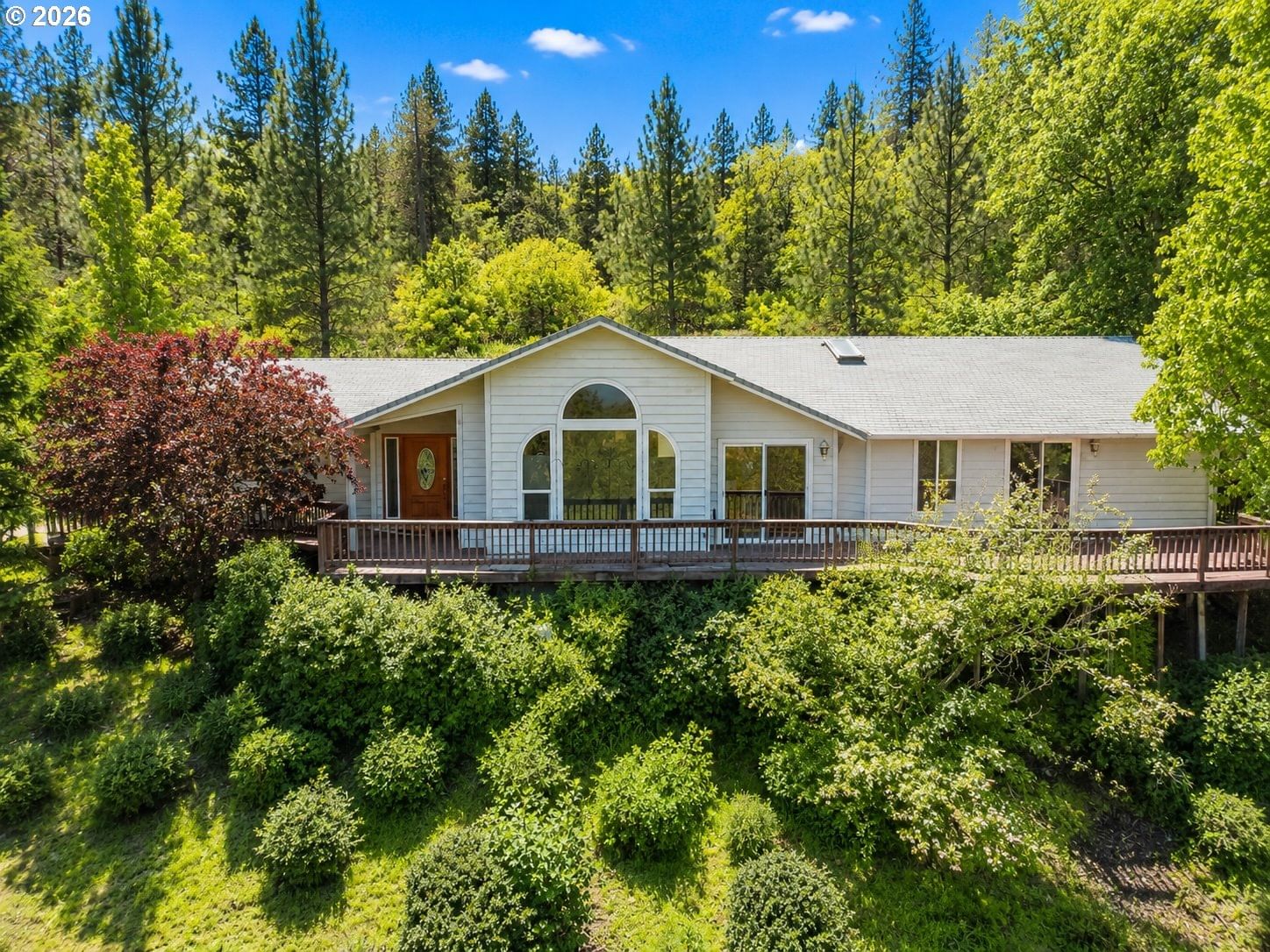 Primary listing photo, 182 EAGLE VIEW DR, Grants Pass, OR, 97527