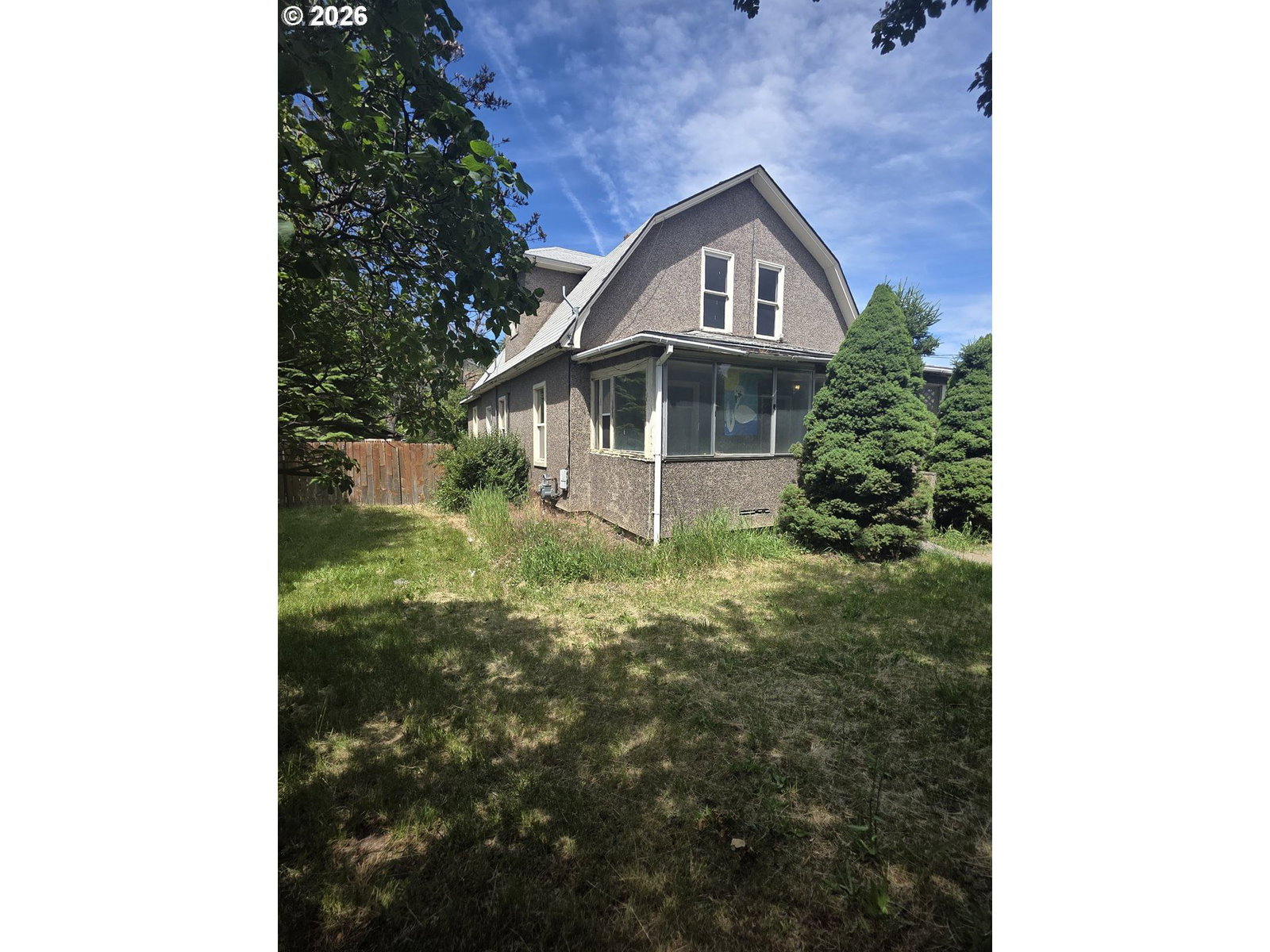 Listing photo 1 of 6