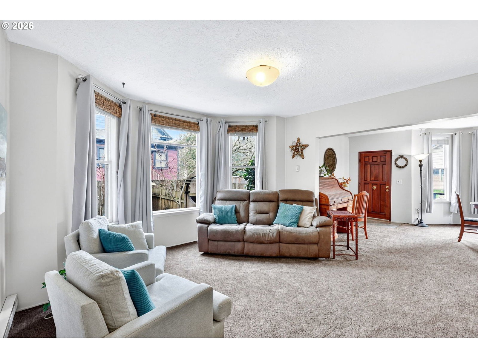 Listing photo 5 of 41, 2820 NE OREGON ST, Portland, OR, 97232