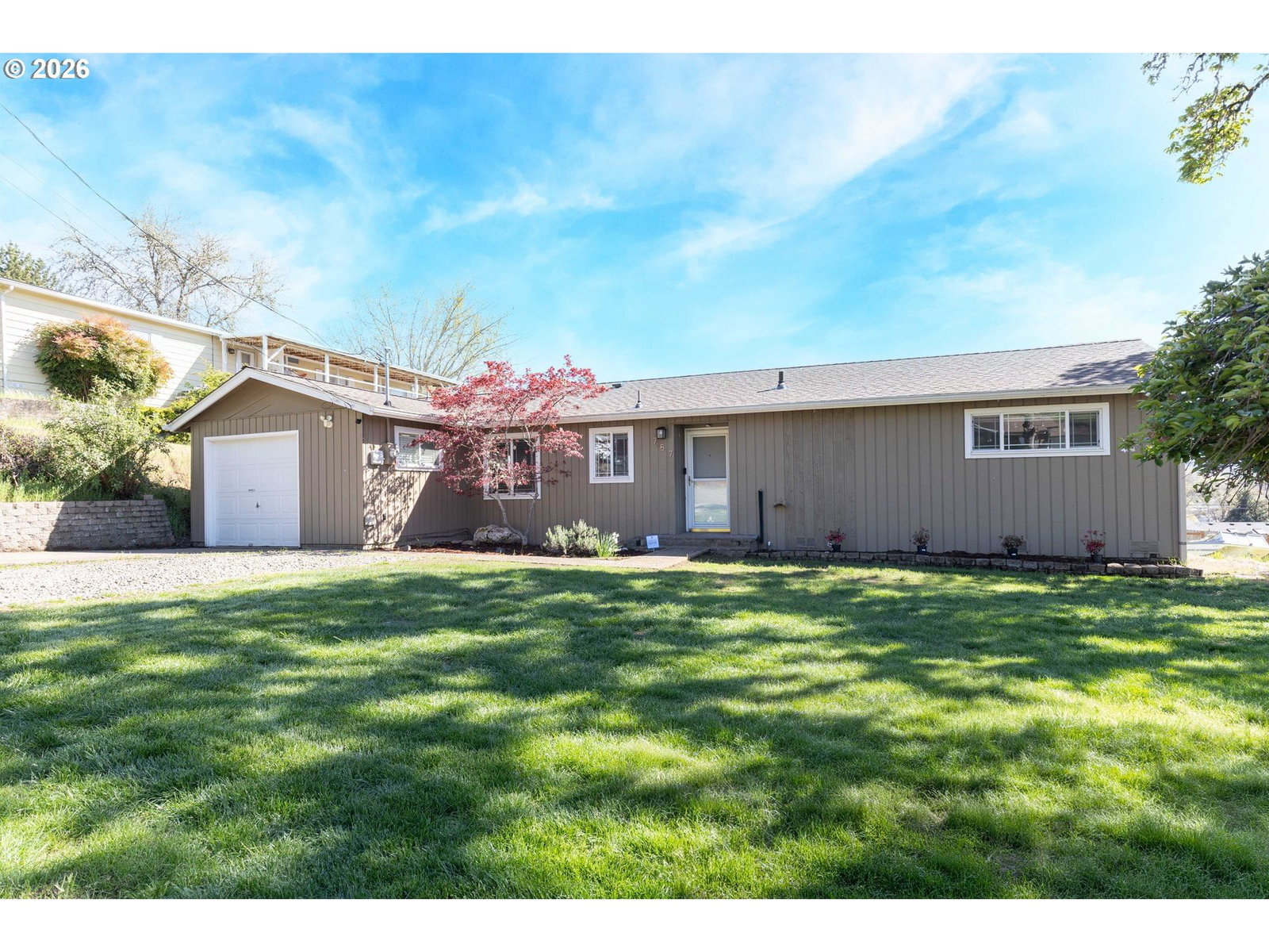 Primary listing photo, 757 NE CLOVER AVE, Roseburg, OR, 97470