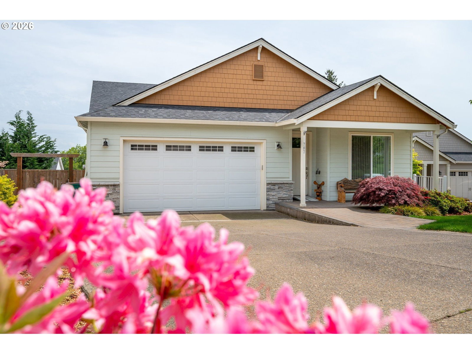 Primary listing photo, 787 SW ALDER ST, Dundee, OR, 97115