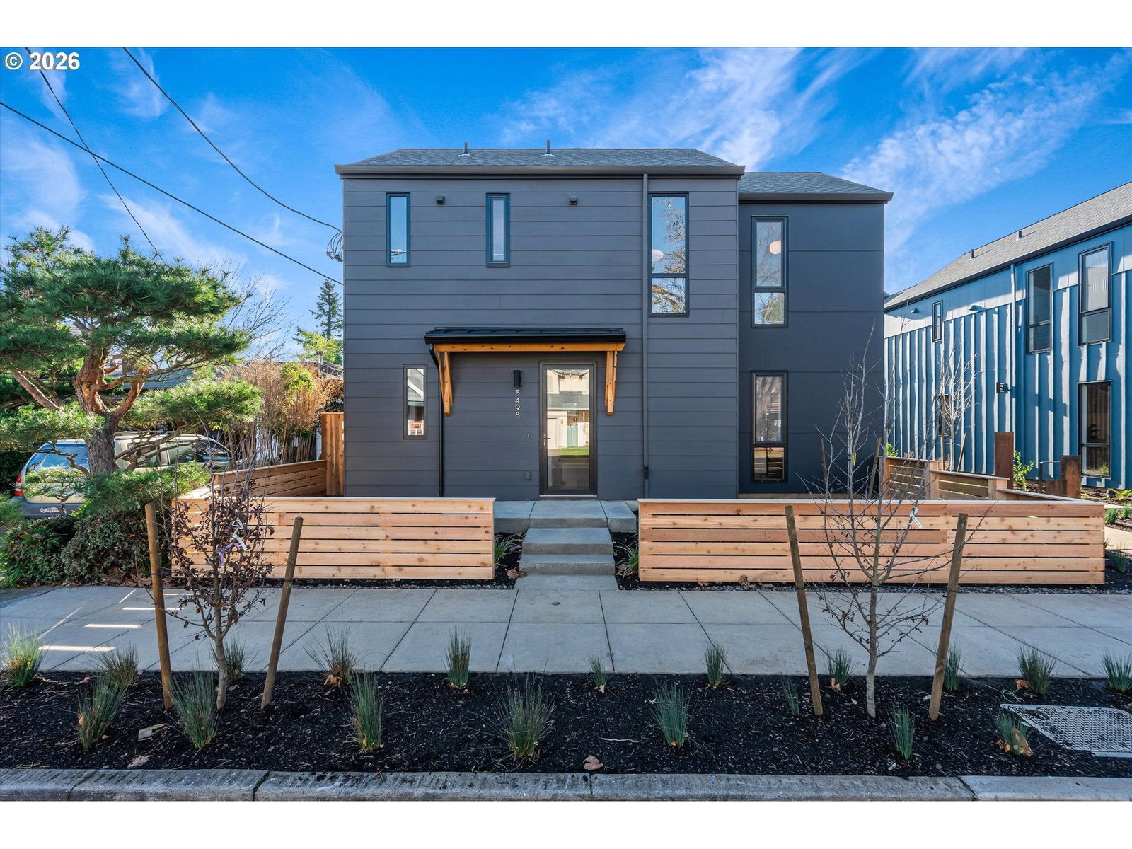 5498 SE Boise ST