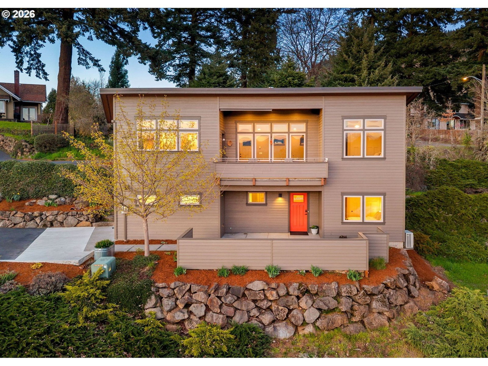 Primary listing photo, 591 NE GRANDVIEW BLVD, White Salmon, WA, 98672
