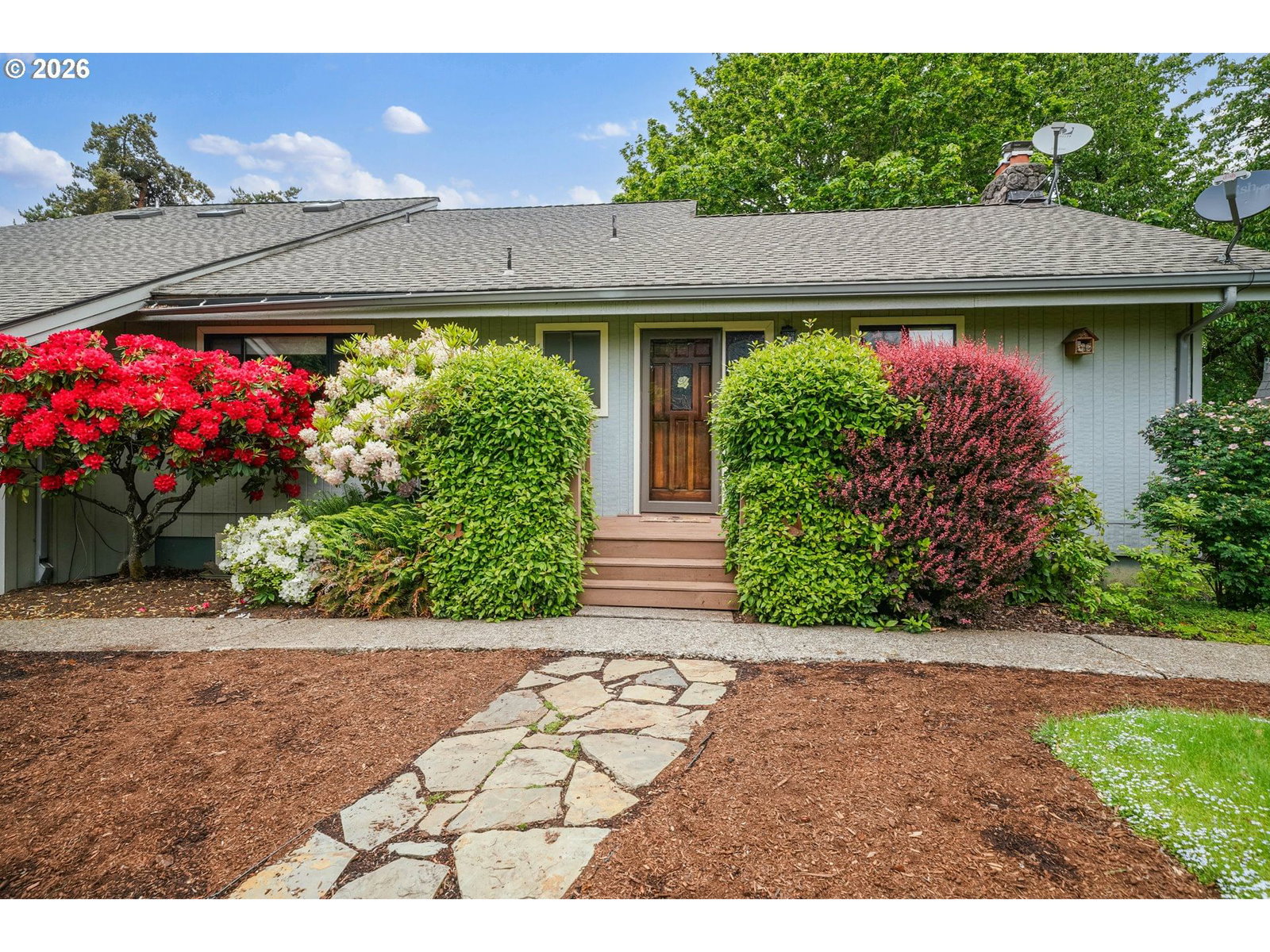 Primary listing photo, 3904 VIEWCREST RD S, Salem, OR, 97302