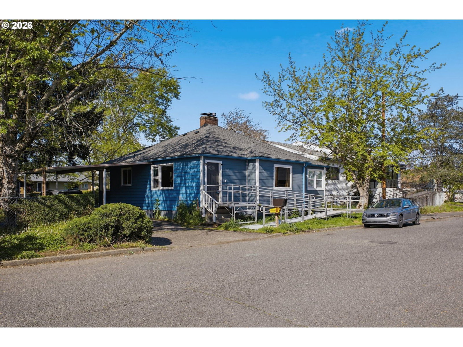 Primary listing photo, 12101 SE LINCOLN ST, Portland, OR, 97216